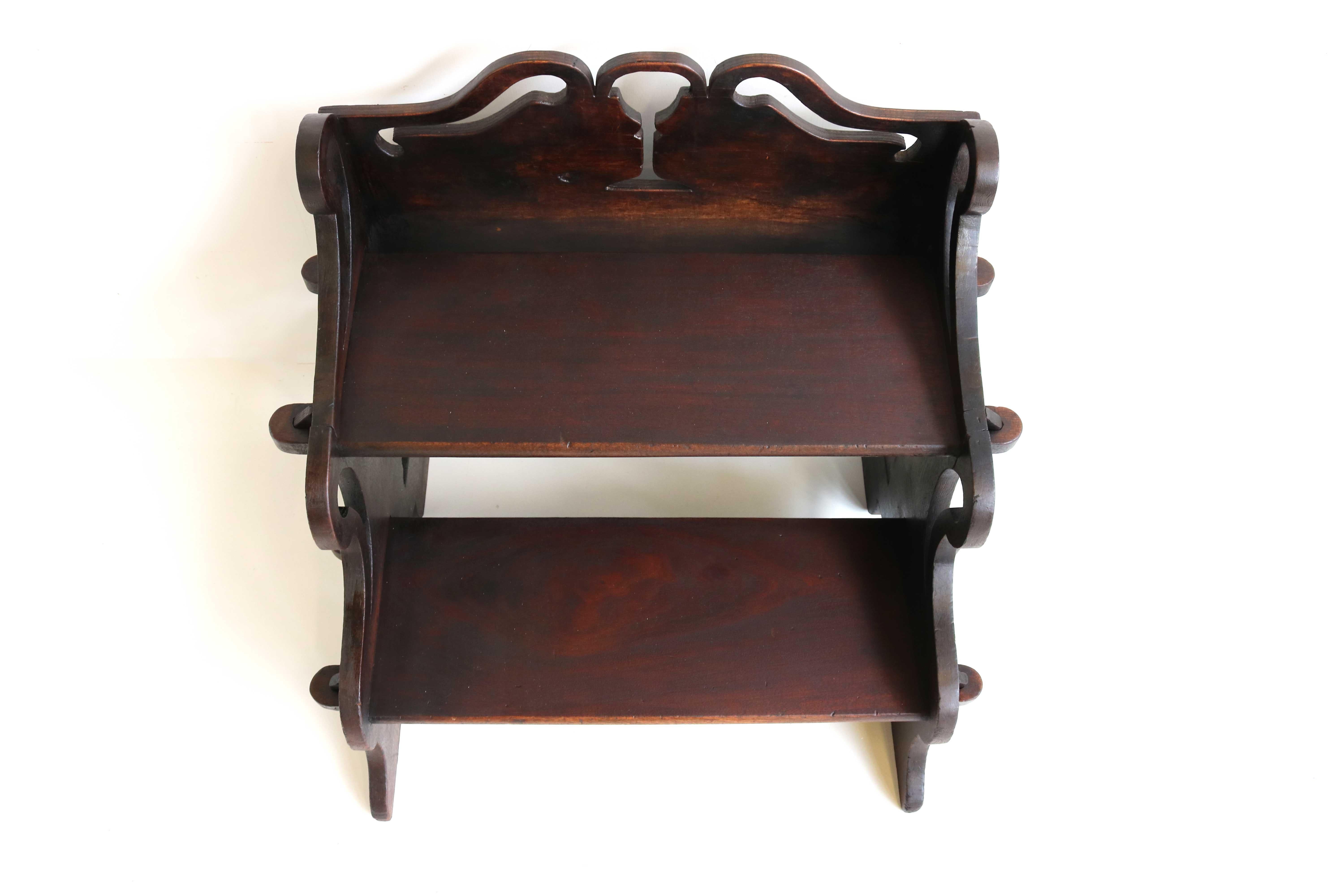Chaise de prière ou autel Jugendstil, table d'appoint/table de jeu/tabourets vers 1890-1914 en vente 4