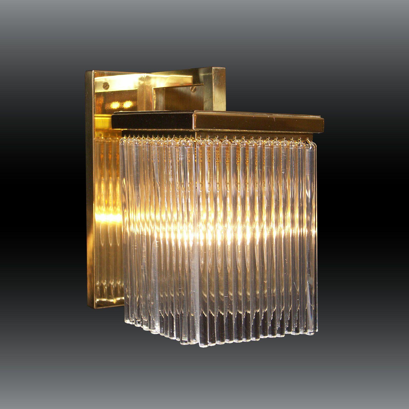 XXI secolo e contemporaneo Lampada da parete in ottone Jugendstil Re-Edition con tubi di vetro in vendita