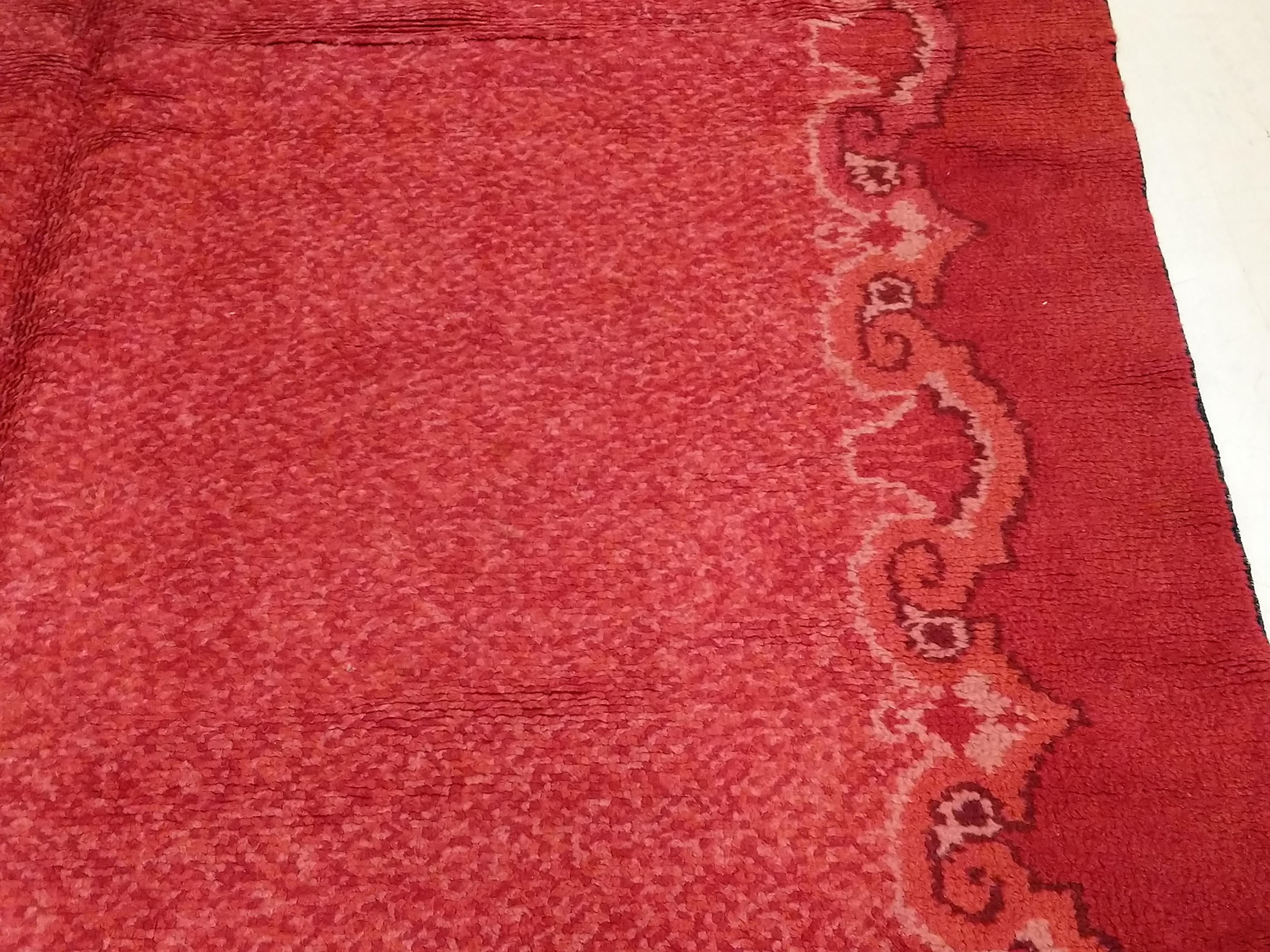 Antique Jugendstil Red Ground Wool Rug Circa 1910 In Good Condition In Milan, IT