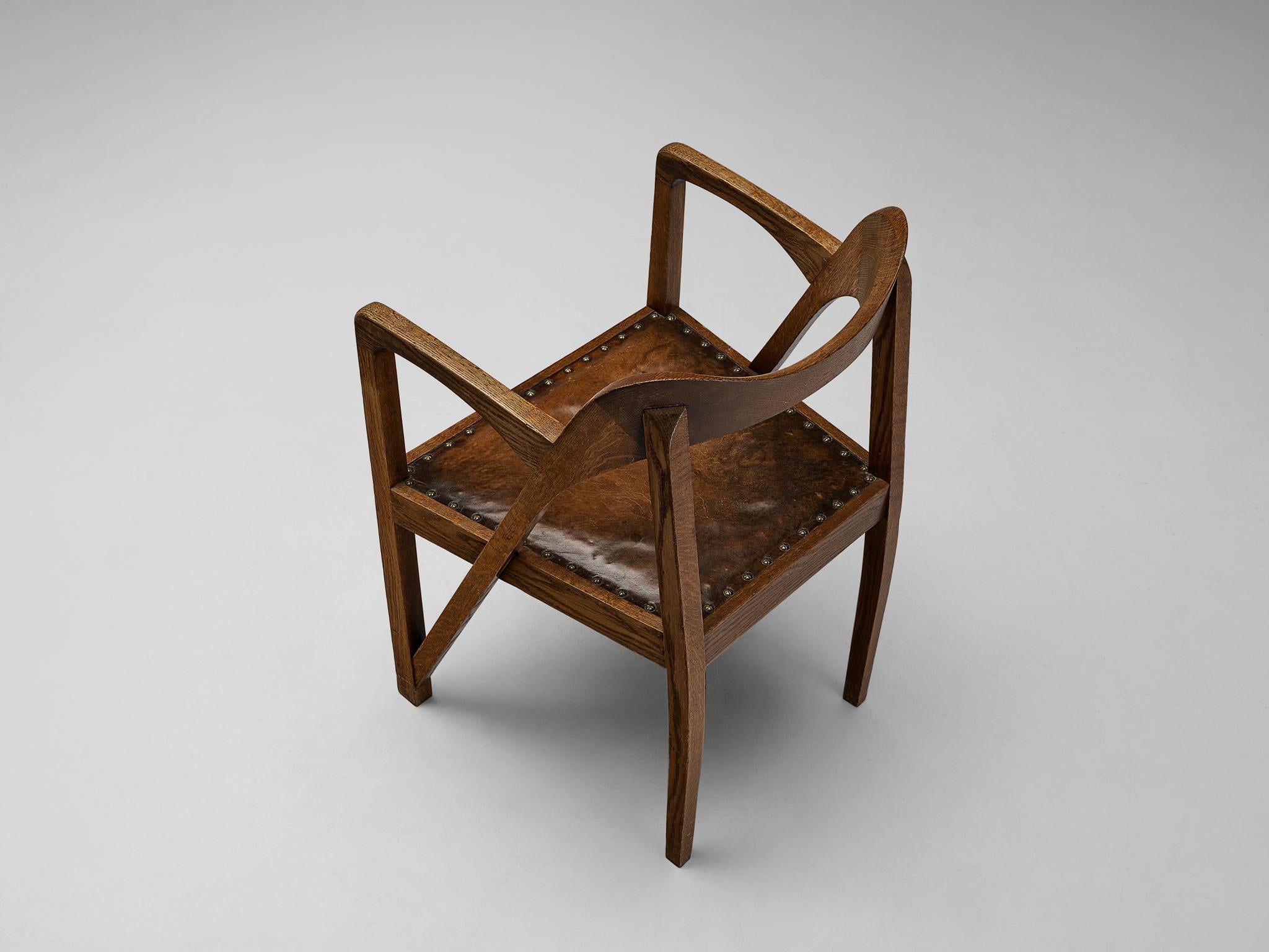 European Jugendstil Sculptural Armchair in Oak Leather and Brass 1900-1910 For Sale