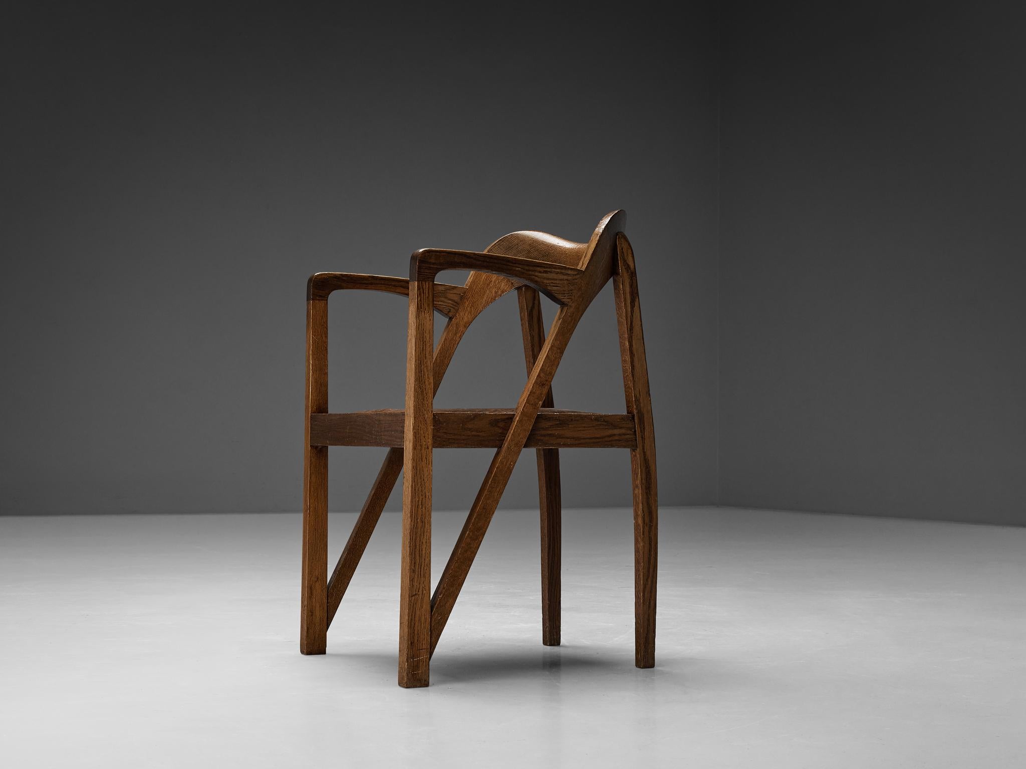 Early 20th Century Jugendstil Sculptural Armchair in Oak Leather and Brass 1900-1910 For Sale