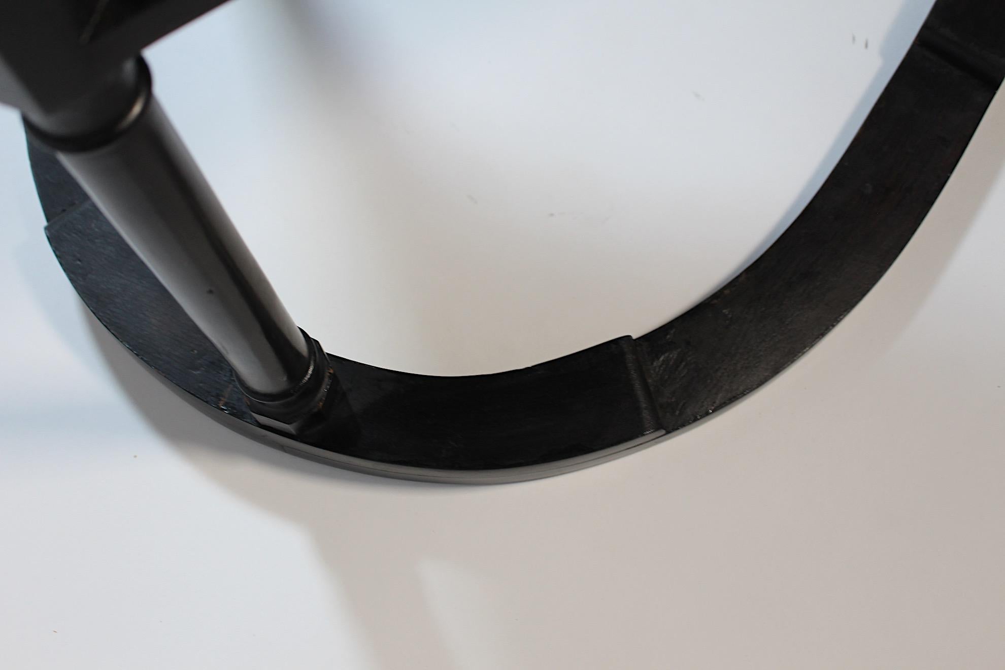 Secesión Jugendstil Cuatro sillones de haya negra Josef Hoffmann circa 1899 Viena en venta 7