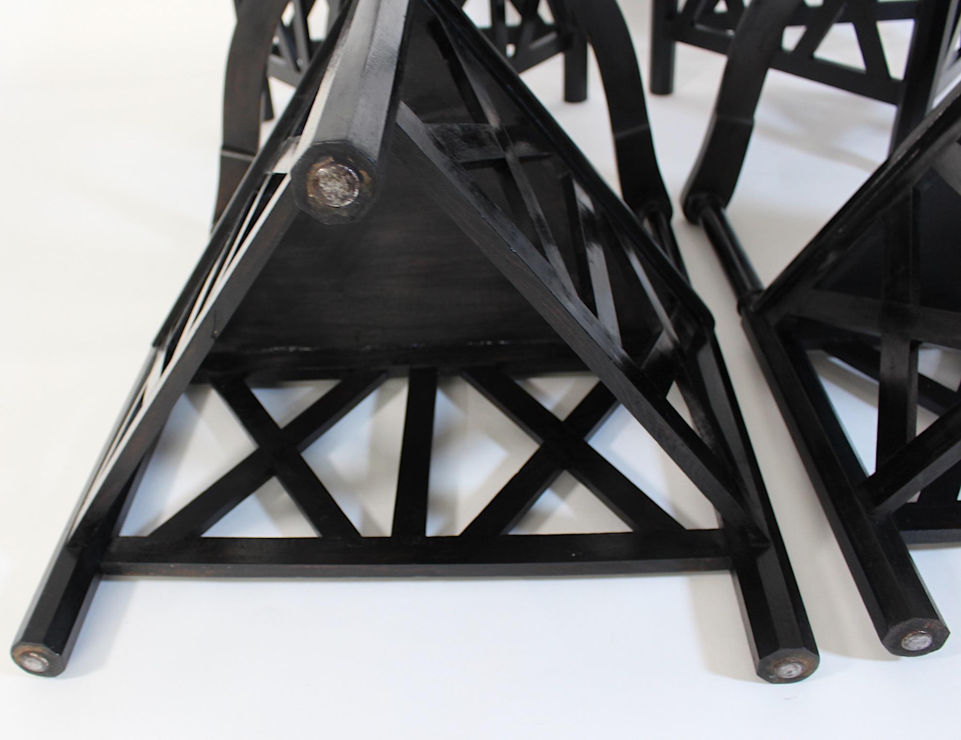 Secesión Jugendstil Cuatro sillones de haya negra Josef Hoffmann circa 1899 Viena en venta 8