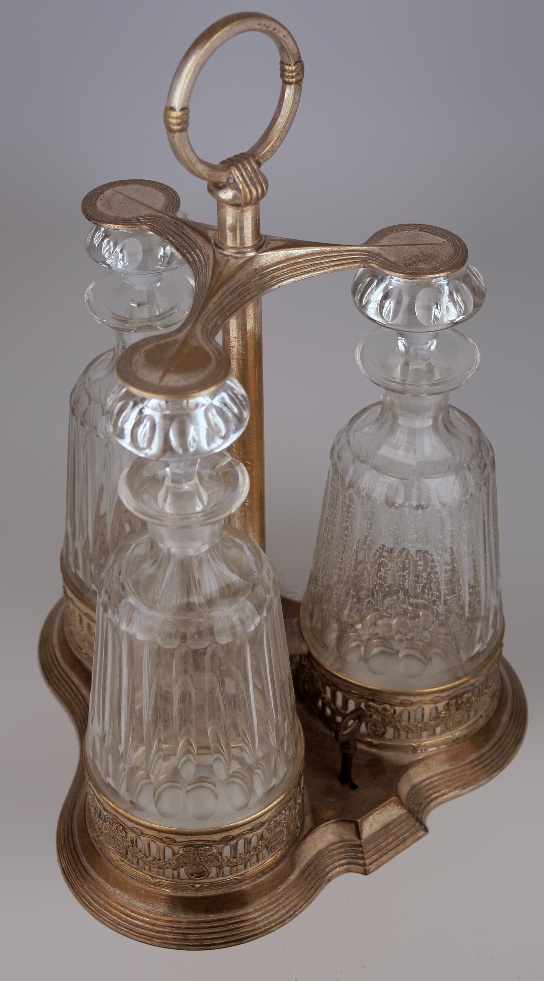Jugendstil Set of Silver Tantalus and Three Glass Decanters with Stoppers by WMF For Sale 3