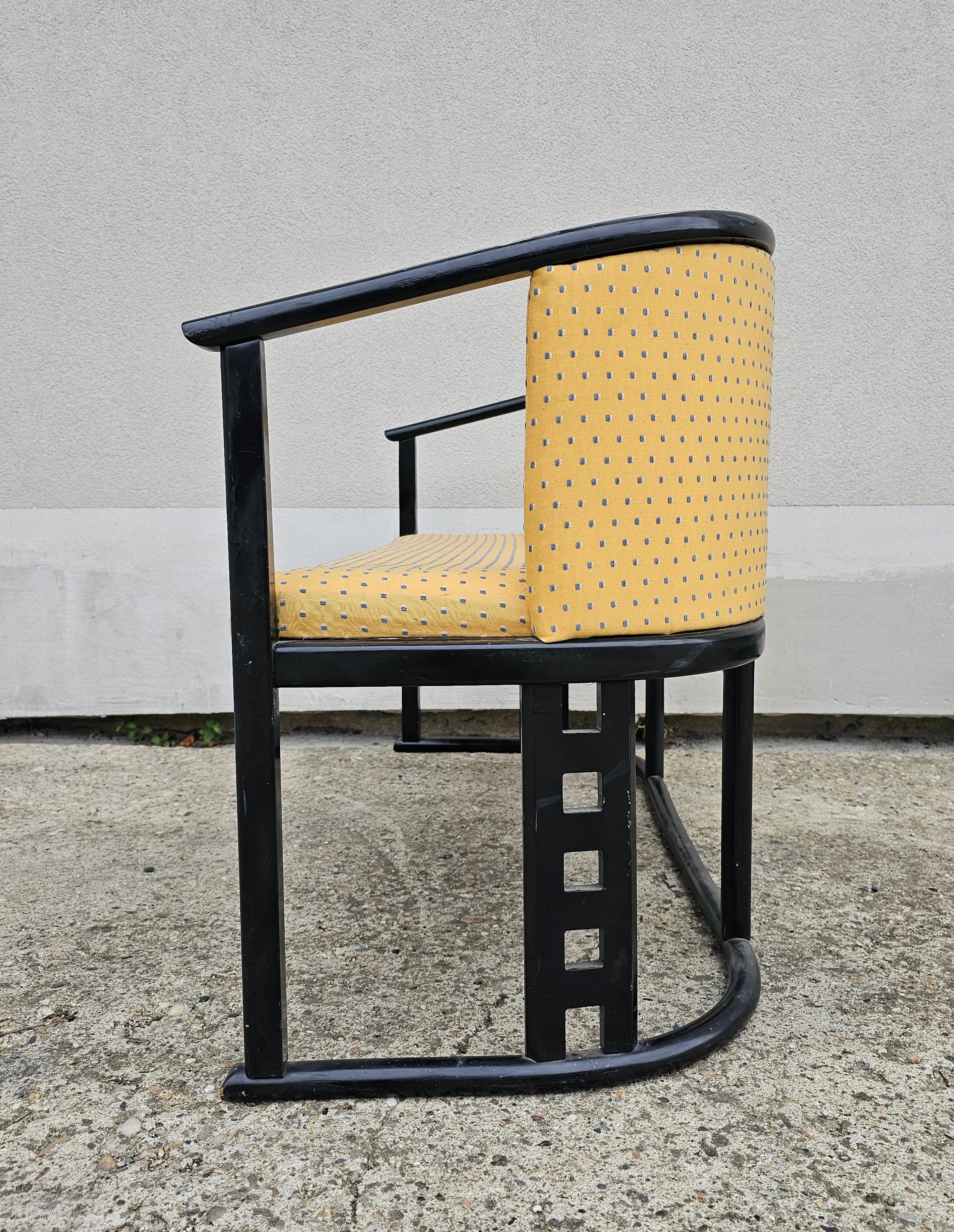 Divano Jugendstil disegnato nello stile di Josef Hoffmann, realizzato in legno di faggio in vendita 3