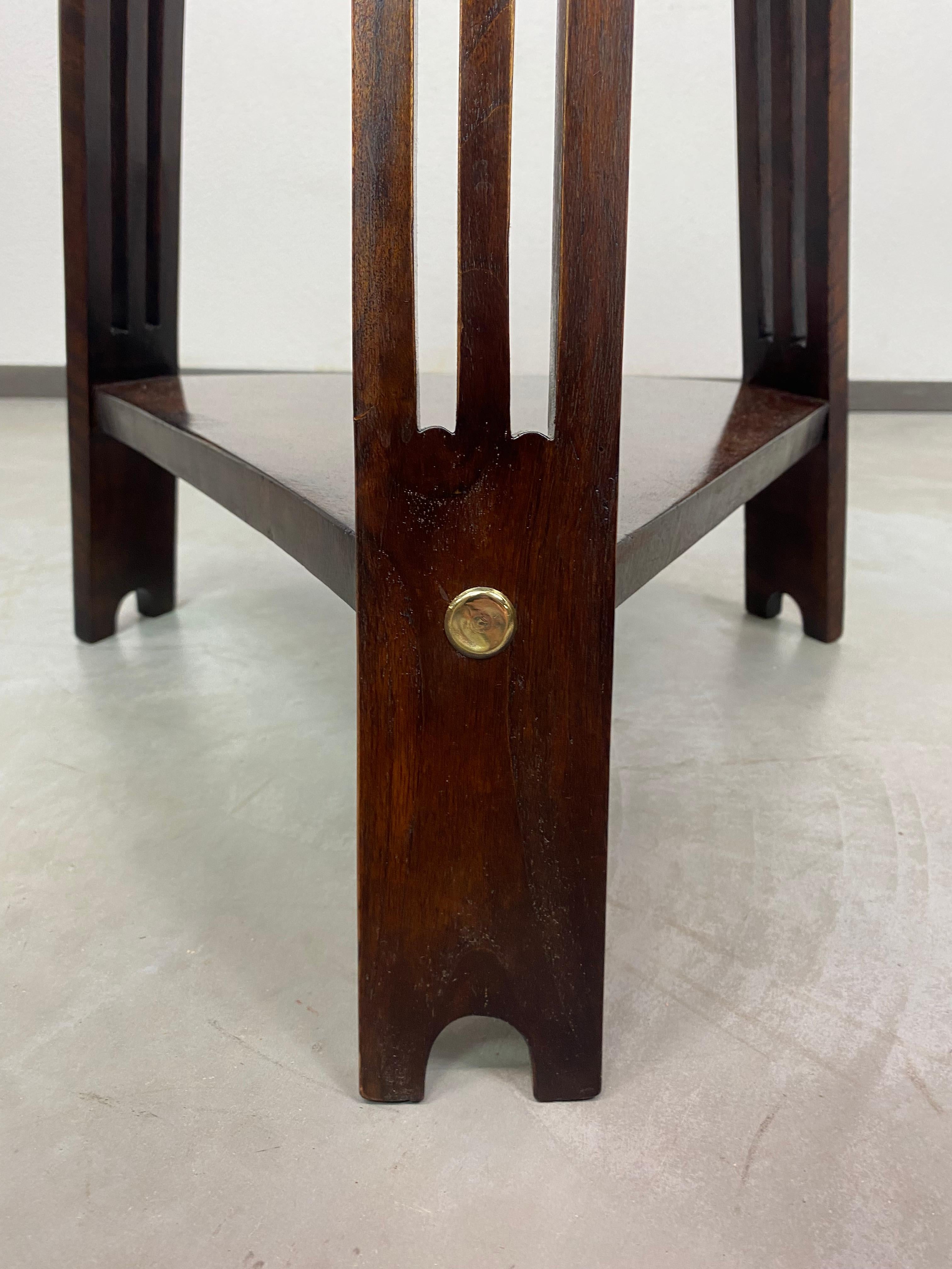 Jugendstil side table by Josph Maria Olbrich For Sale 1