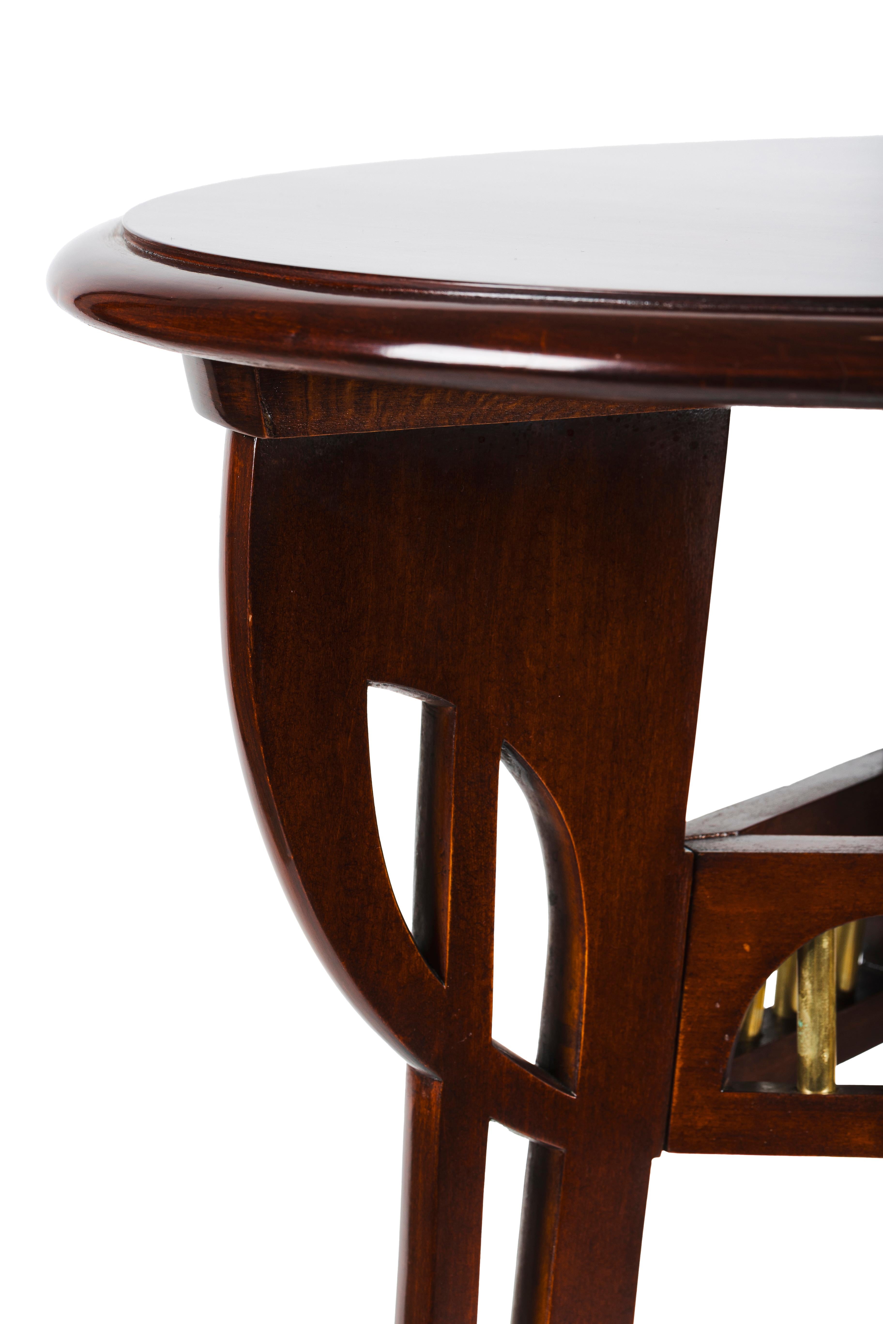 Table d'appoint Jugendstil cercle de la Sécession viennoise vers 1900 en vente 1