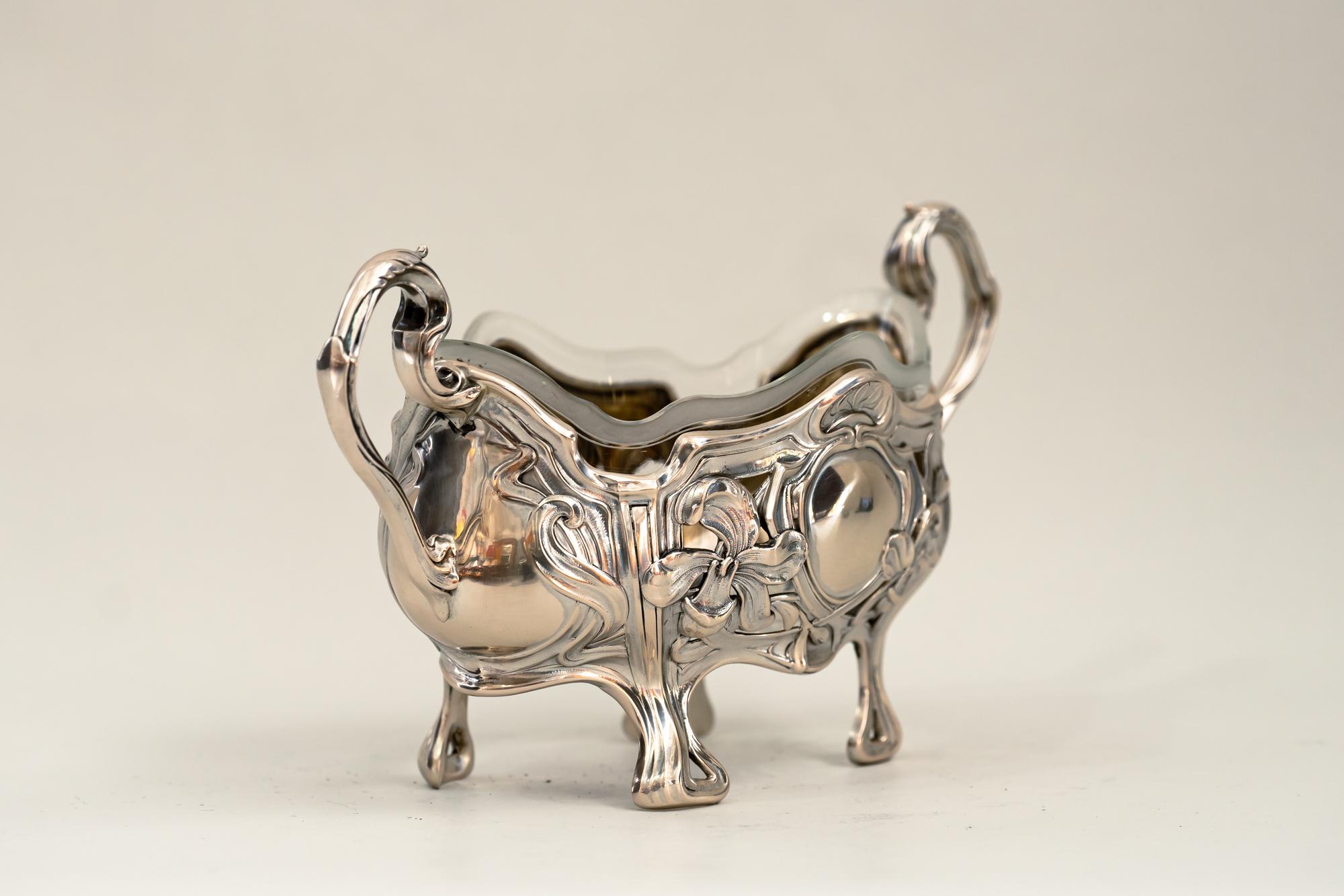 Jugendstil silver centerpiece with original glass germany around 1905
Polished and stove enamelled
Original glass.