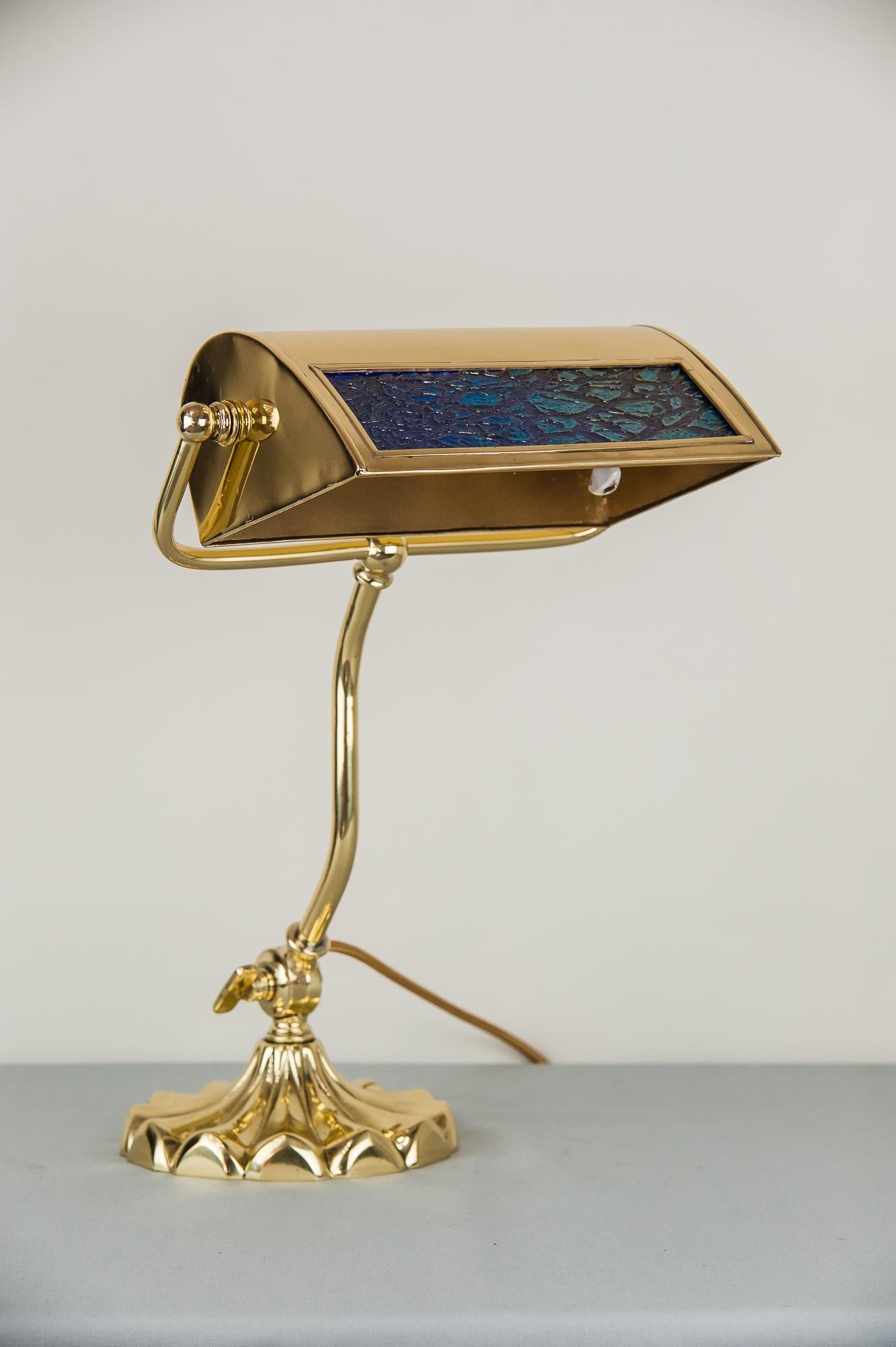 Jugendstil Table Lamp circa 1909 with Original Lötz Glass In Excellent Condition In Wien, AT