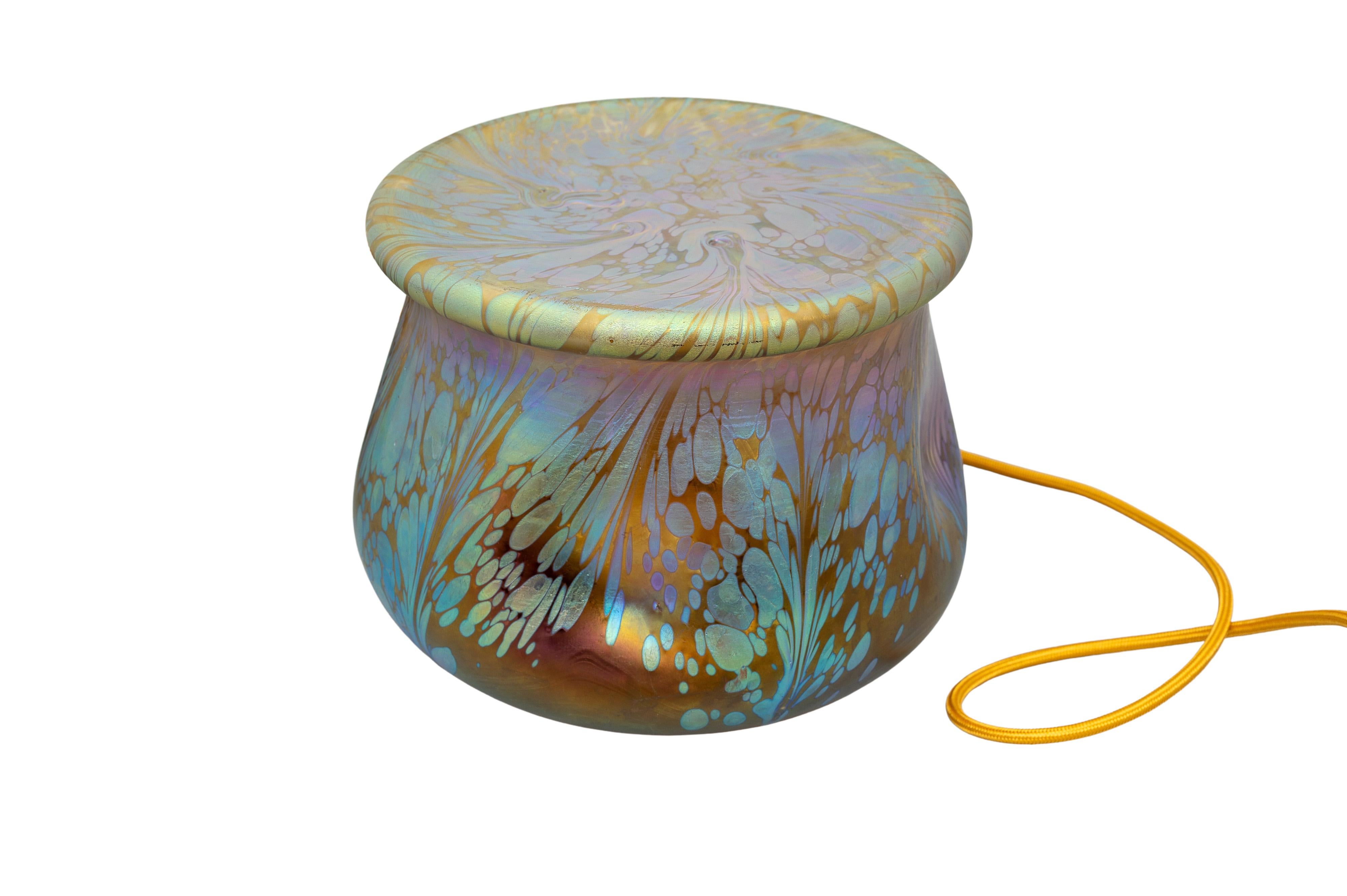 Jugendstil table lamp Loetz Medici decoration ca. 1902 In Good Condition For Sale In Klosterneuburg, AT