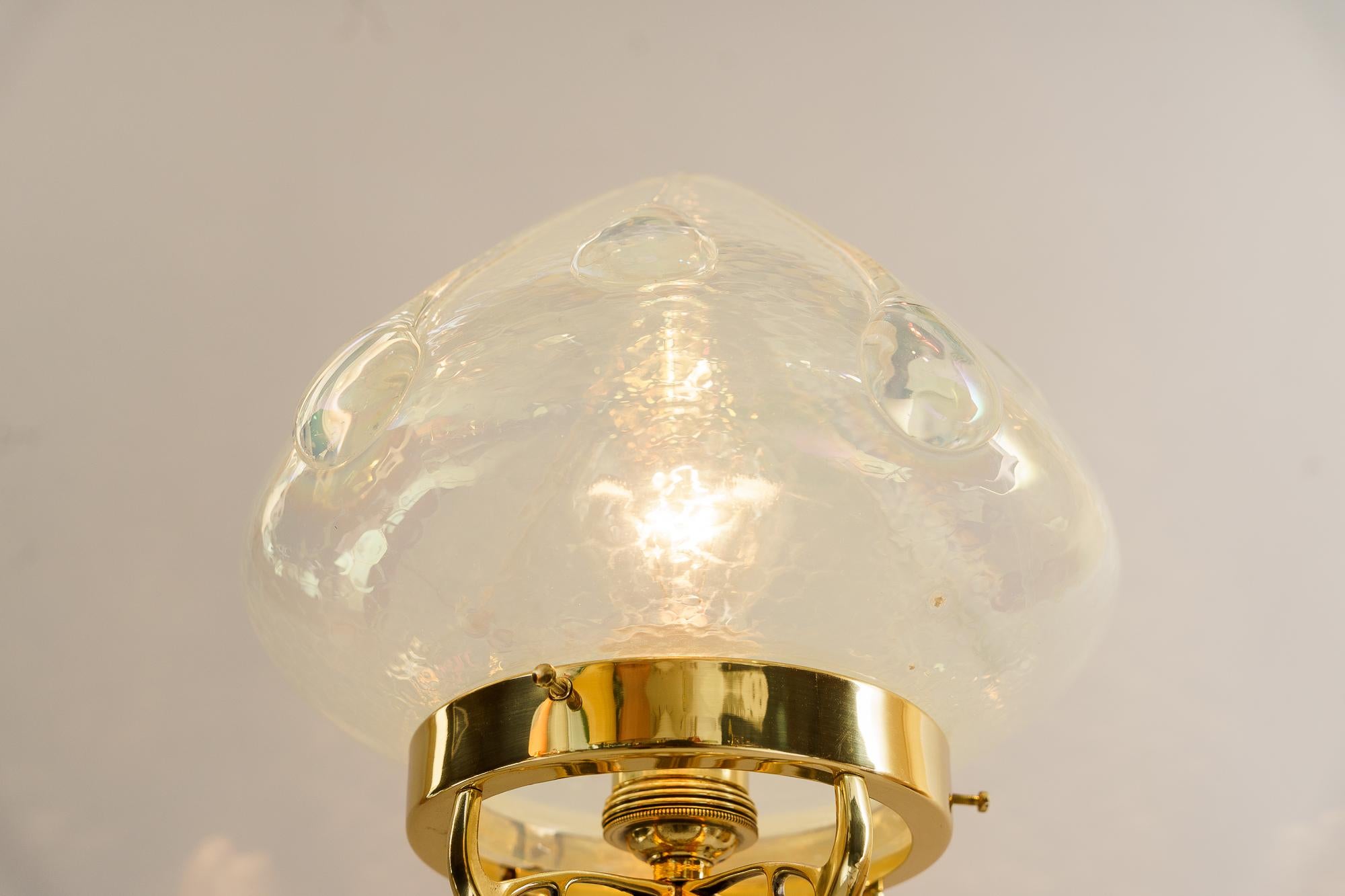 Lampe de bureau Jugendstil avec abat-jour en verre opalin d'origine viennois, vers 1910  en vente 10