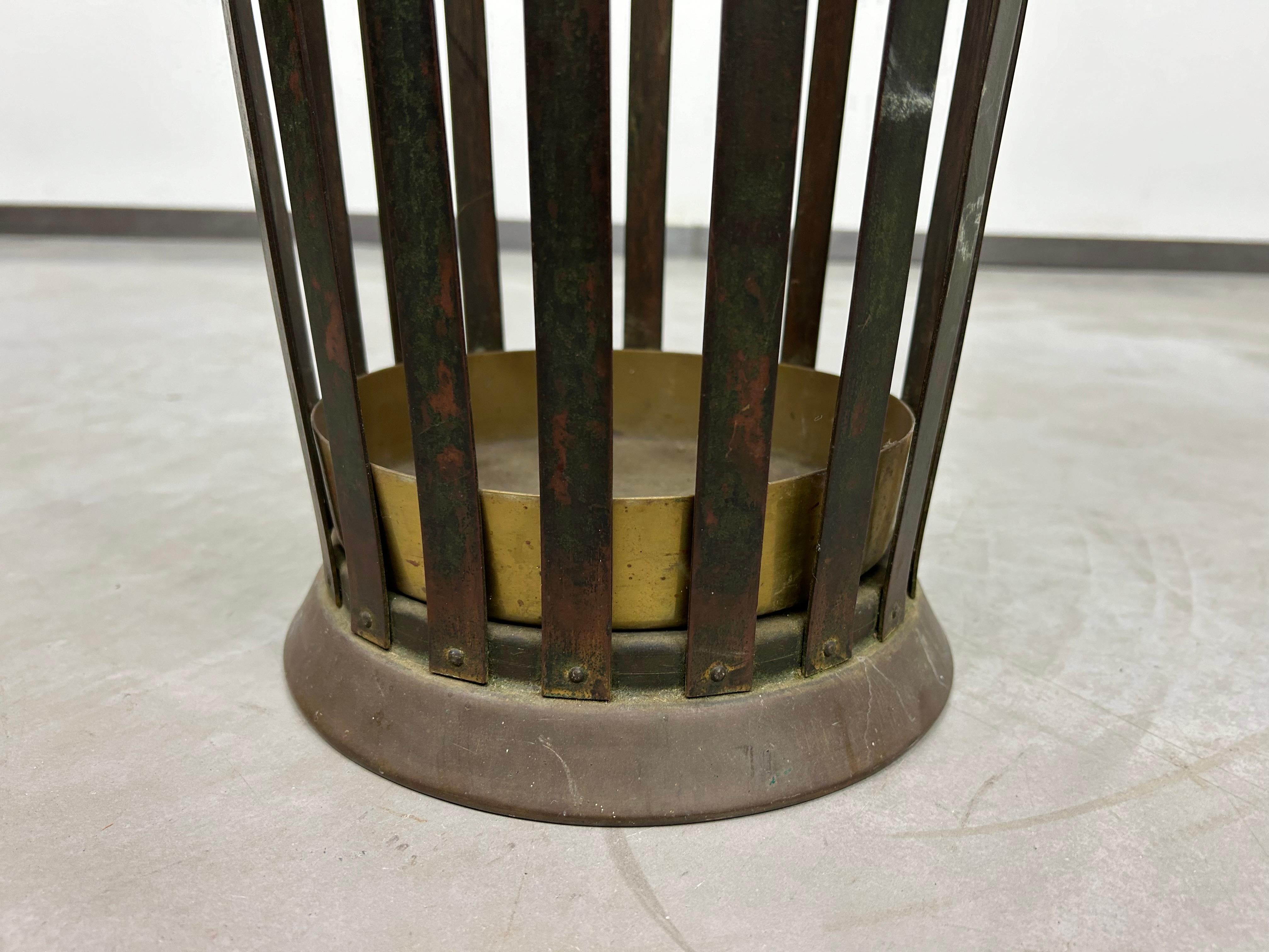 Jugendstil umbrella holder In Good Condition For Sale In Banská Štiavnica, SK