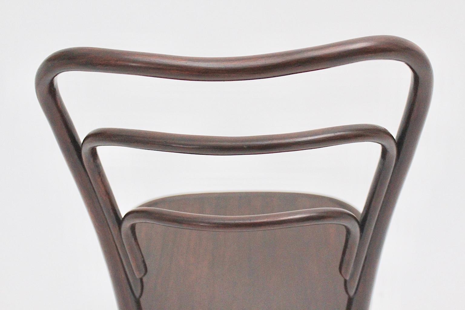 Jugendstil Vintage Bentwood Chair No 249 a by J. & J. Kohn, circa 1916, Austria For Sale 2