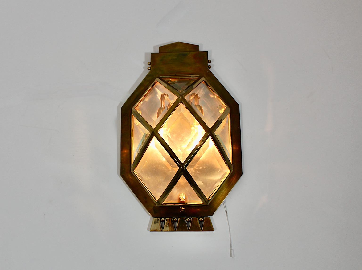 Austrian Jugendstil Vintage Brass Glass Geometric Sconce Wall Light circa 1910 Vienna