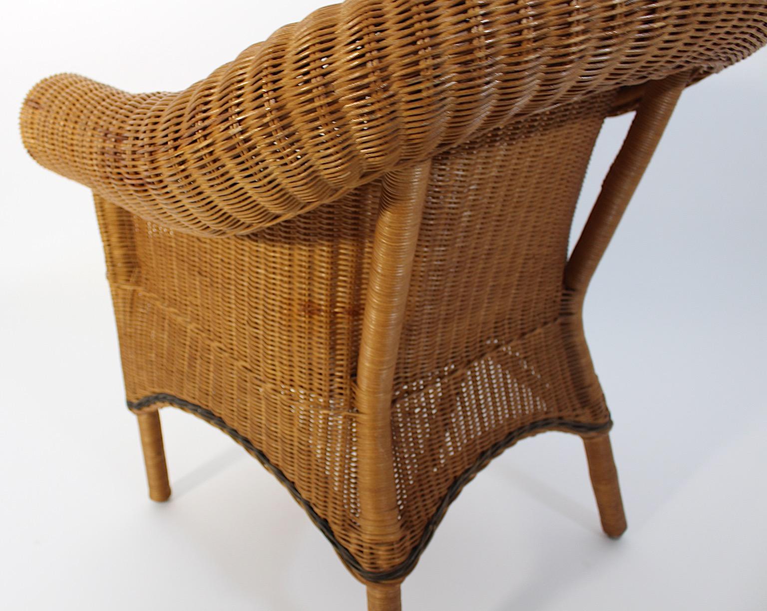 Jugendstil Vintage Rattan Armchair Lounge Chair Prag-Rudniker Korbwaren c 1910 For Sale 3