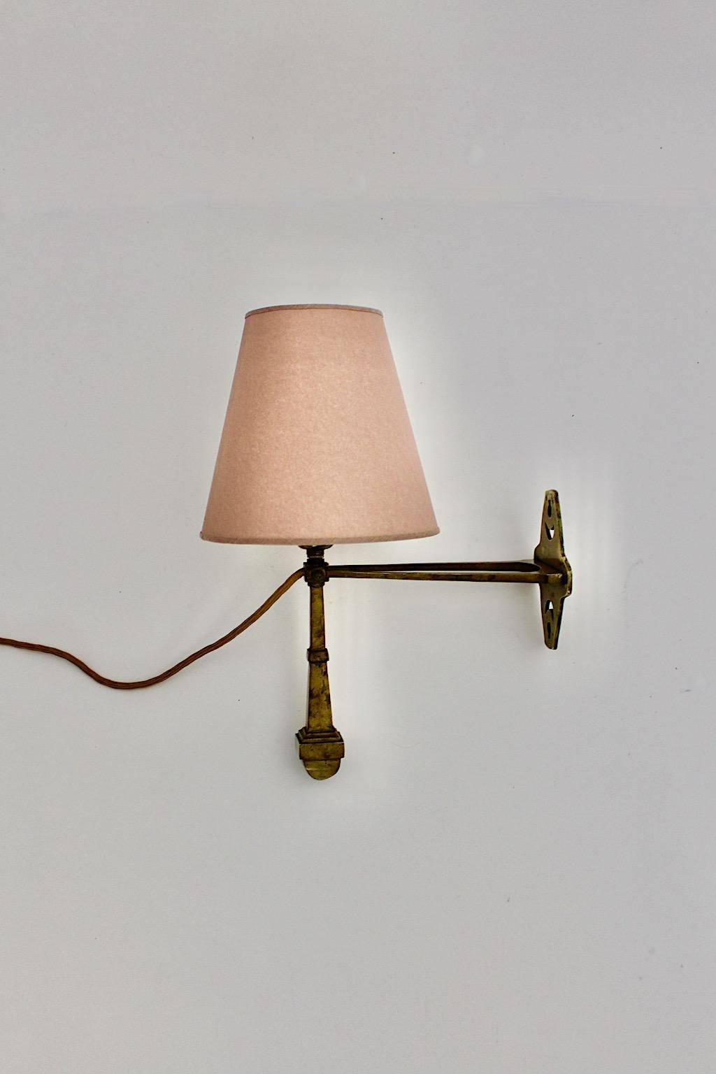 Jugendstil Vintage Table Lamp Wall Light Brass Dust Pink Austria circa 1910 In Good Condition For Sale In Vienna, AT