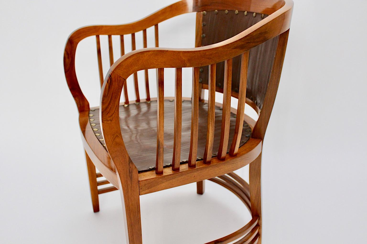 Jugendstil-Sessel aus Nussbaumholz im Jugendstil von Josef Maria Olbrich, 1898-1899, Österreich im Angebot 4