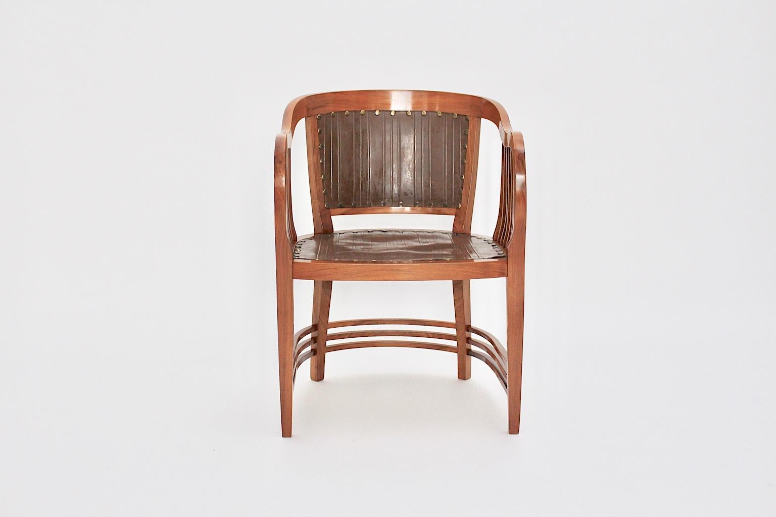 Jugendstil-Sessel aus Nussbaumholz im Jugendstil von Josef Maria Olbrich, 1898-1899, Österreich im Angebot 1