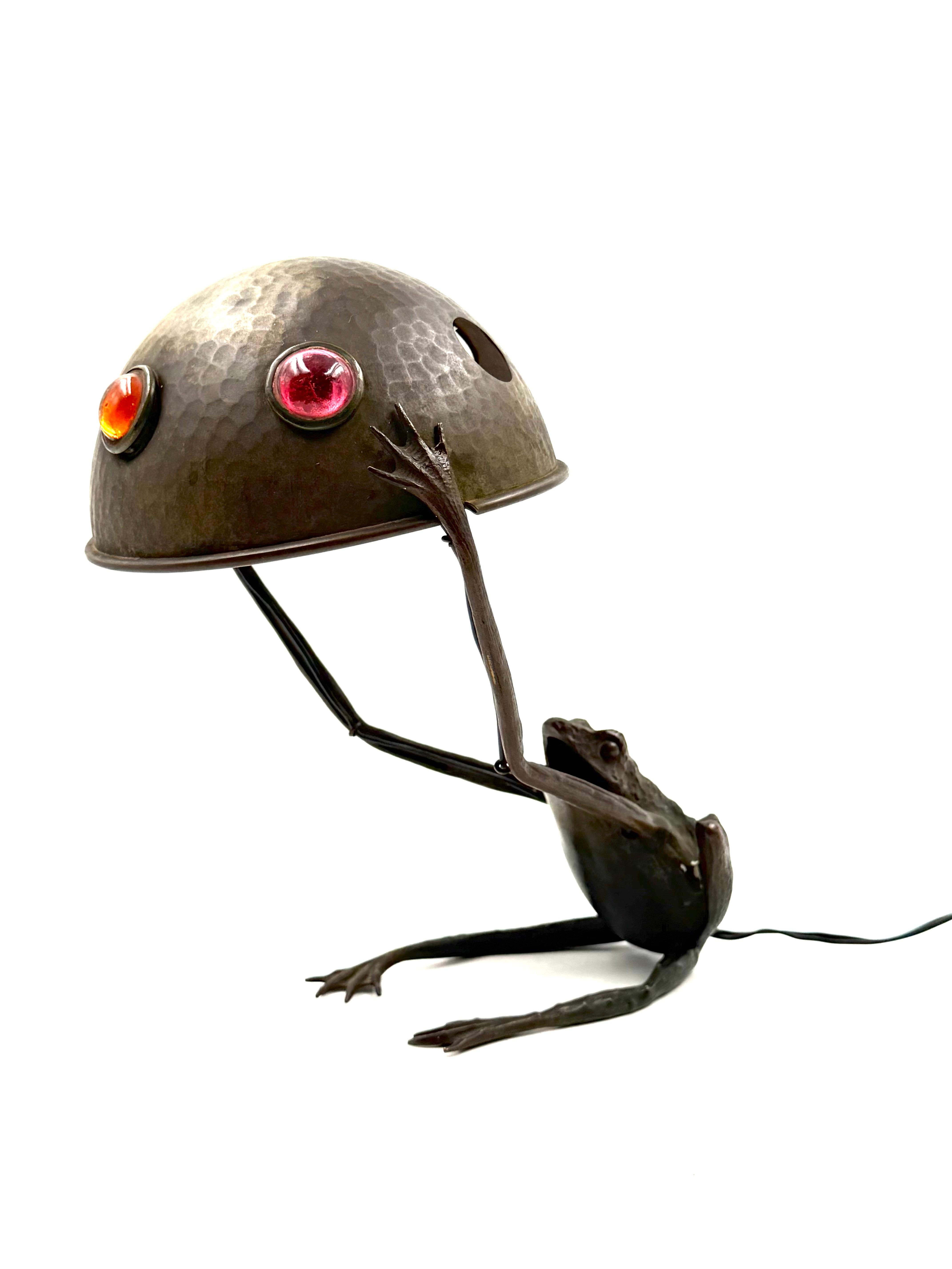 Jugenstil rare frog shaped bronze lamp, Austria 1900s 6