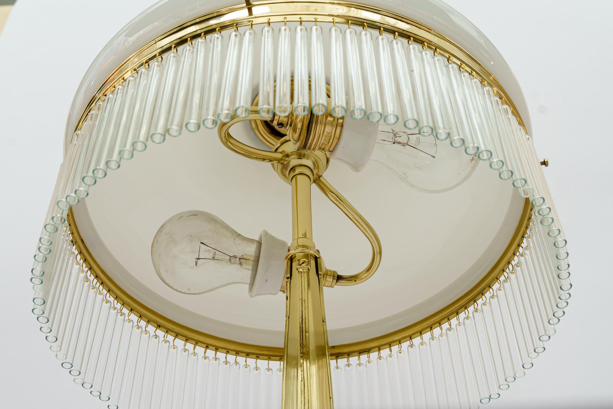 Jugenstil-Tischlampe, Wien, um 1910 (Messing) im Angebot