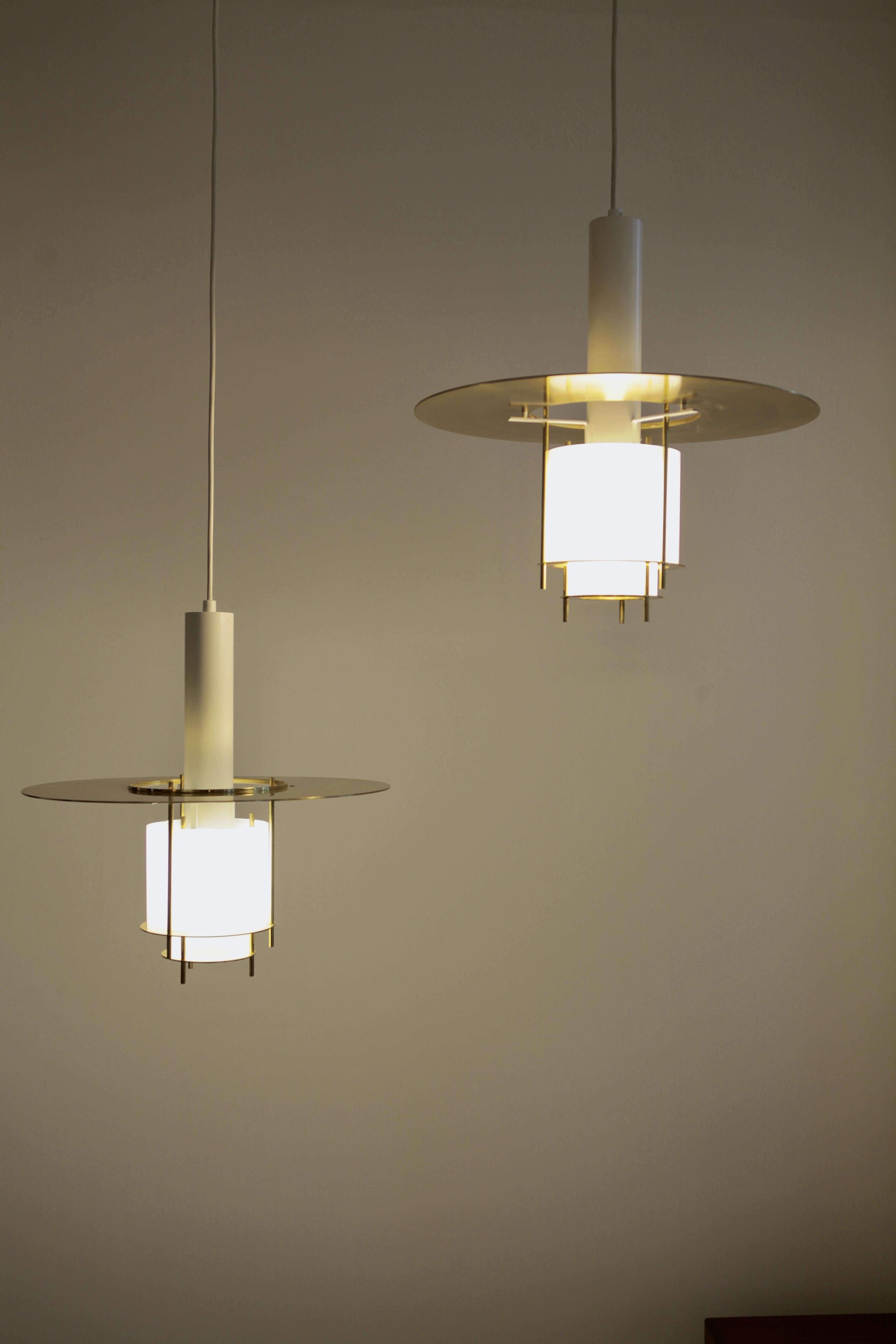 A pair of pendant lamps designed by Juha Leiviskä for Puri town hall in Finland.
Brass and acrylic.
Excellent condition.