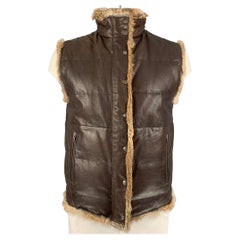JUICY COUTURE Wendeweste aus braunem Leder mit Reißverschluss und Schnappverschluss, Größe L