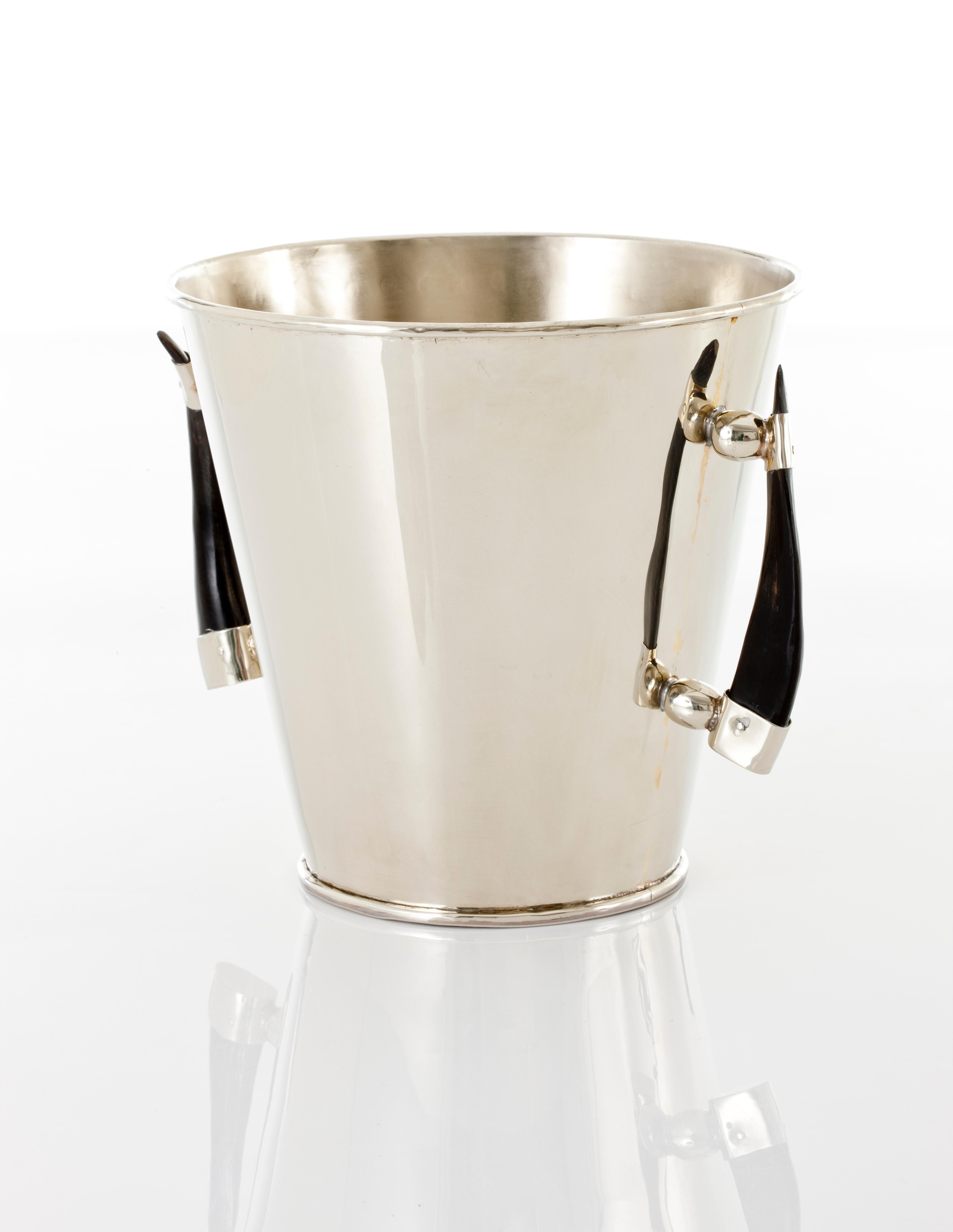 JUJUY Medium Runder Champagnerkübel, Silber Alpaka und Horn (Moderne) im Angebot