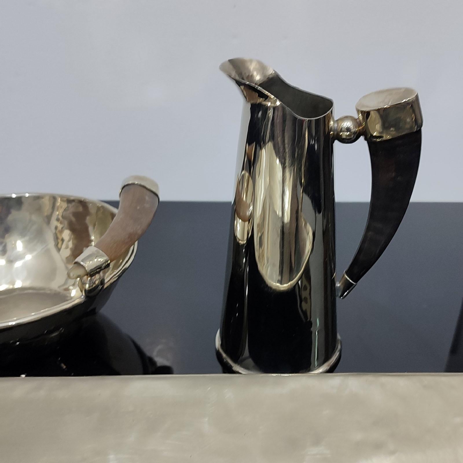 JuJuy Rectangular Tray, Bowl & Pitcher Alpaca Silver & Horn Handles, Set of 3 For Sale 10