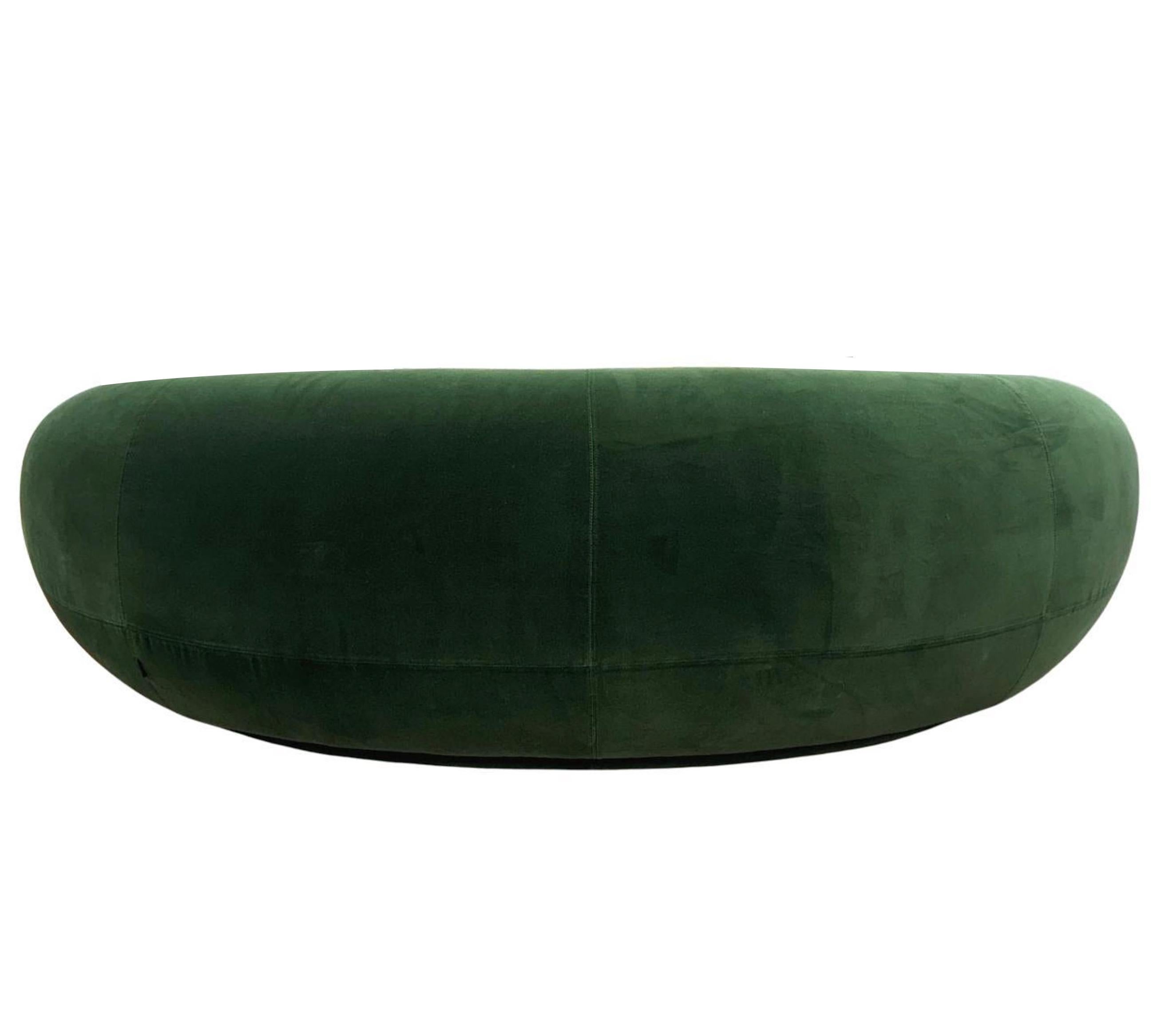 Julep – Sofa in fabric by Jonas Wagell for Tacchini W 240 cm (94.49 in) In condizioni Nuovo in vendita a Alcamo, IT