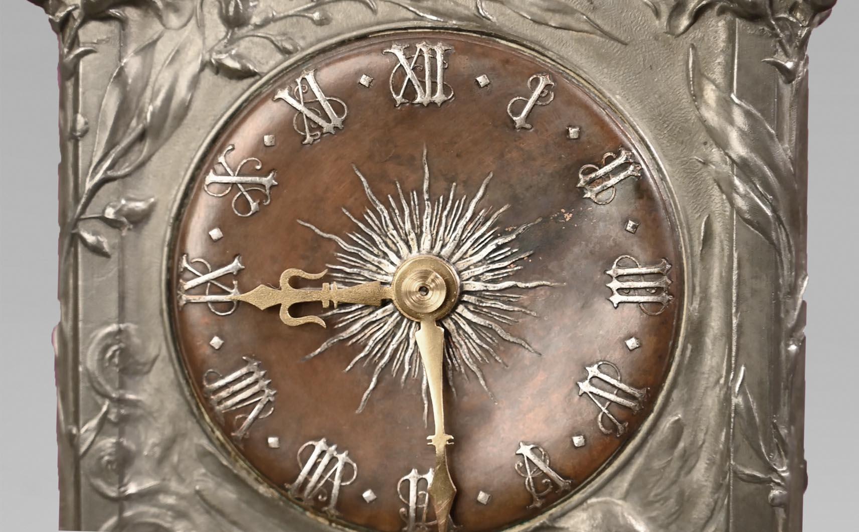 Early 20th Century Jules BRATEAU, Four-Sided Clock On A High Base, 1900 For Sale