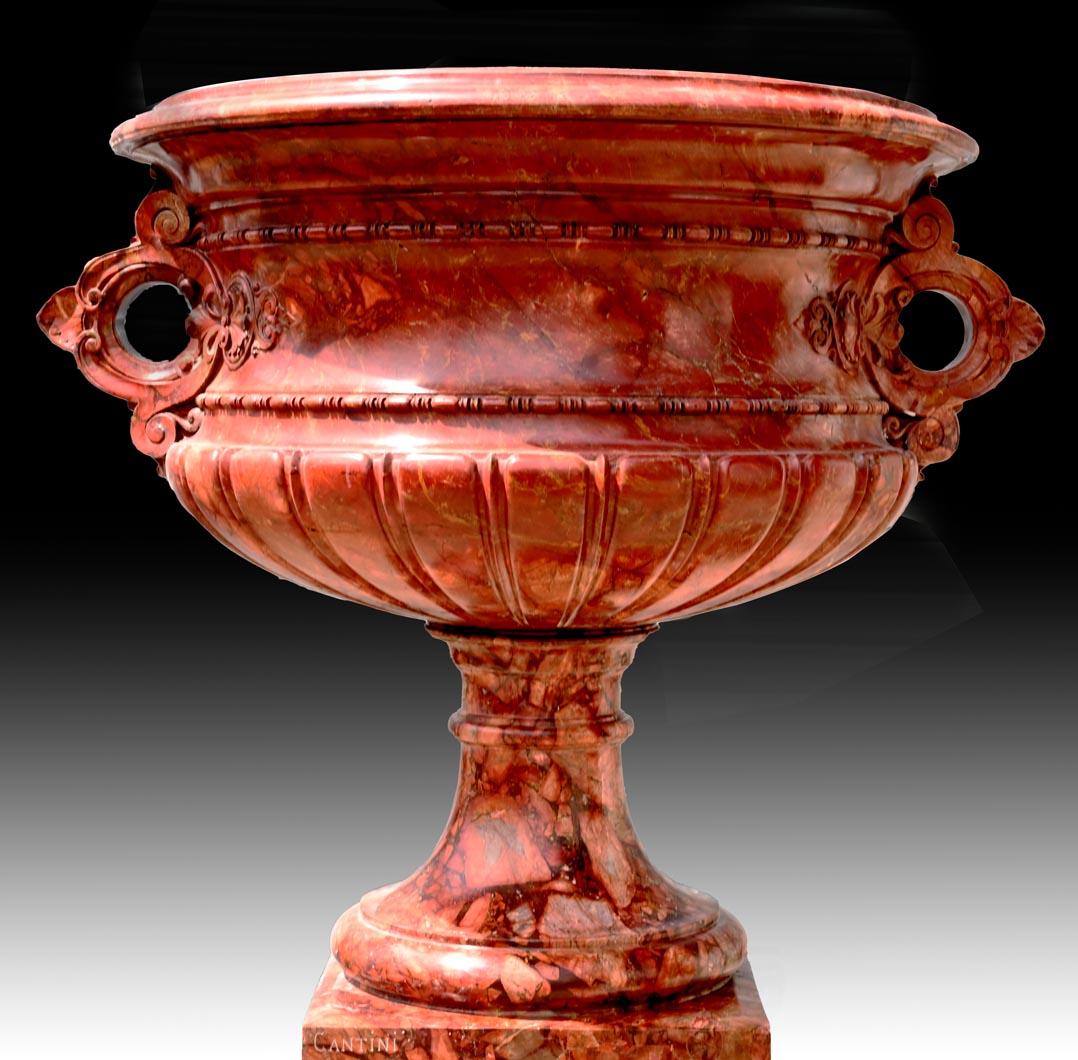 Jules CANTINI, grande urne en marbre rouge Numidia Breccia avec console Bon état - En vente à SAINT-OUEN-SUR-SEINE, FR