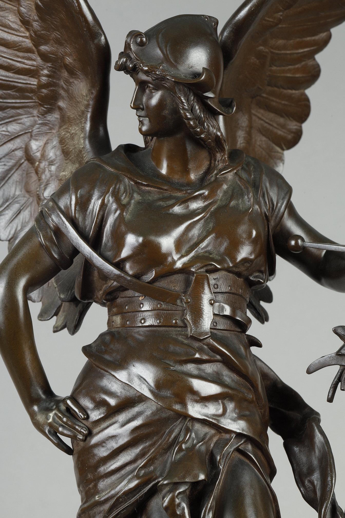 Frieden (Gold), Figurative Sculpture, von Jules Coutan