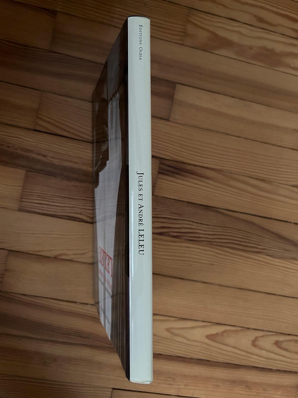 Jules et André Leleu by Viviane Jutheau (Moderne) im Angebot