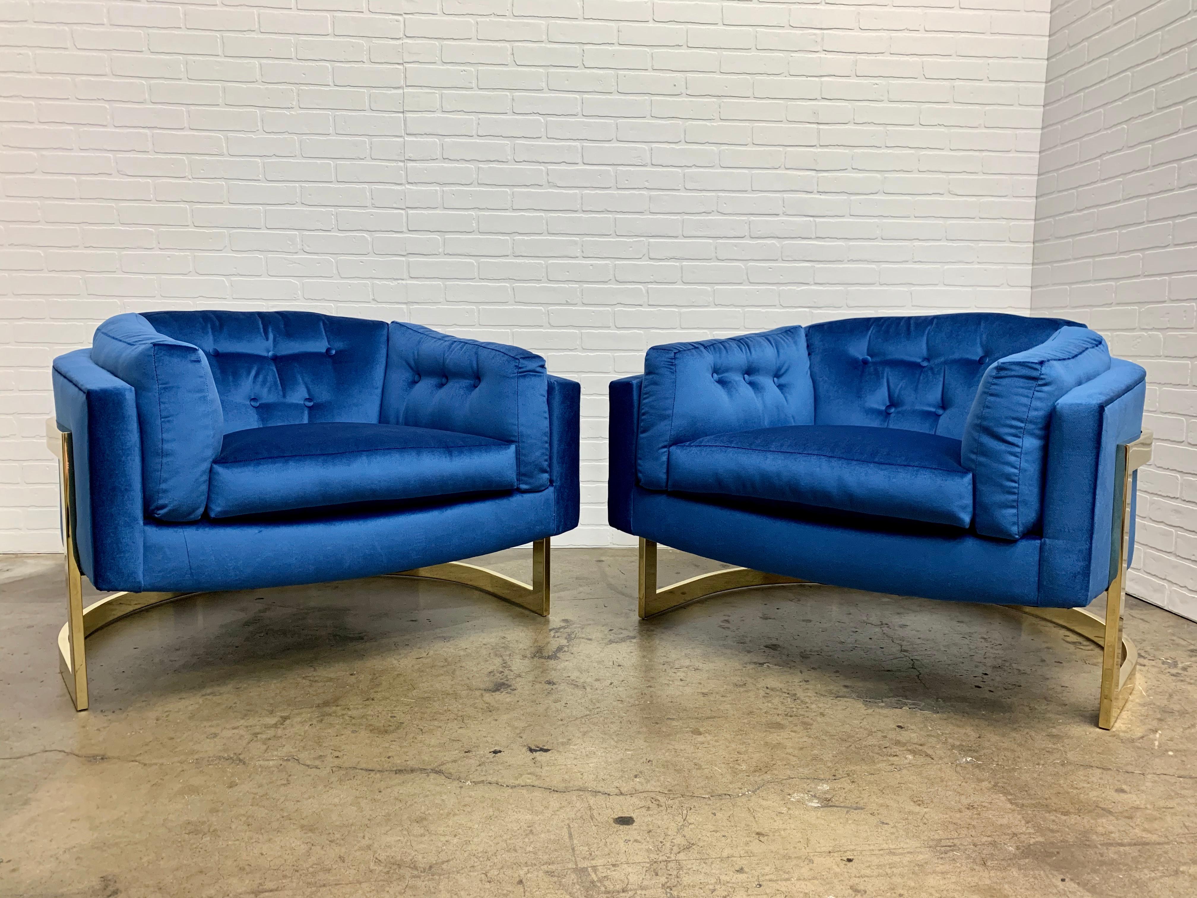 Brass-plated cantilevered frames with blue tufted velvet by Metropolitan Furniture, 1970s. The frames are newly re-plated and sealed with two part polyurethane also new upholstery.