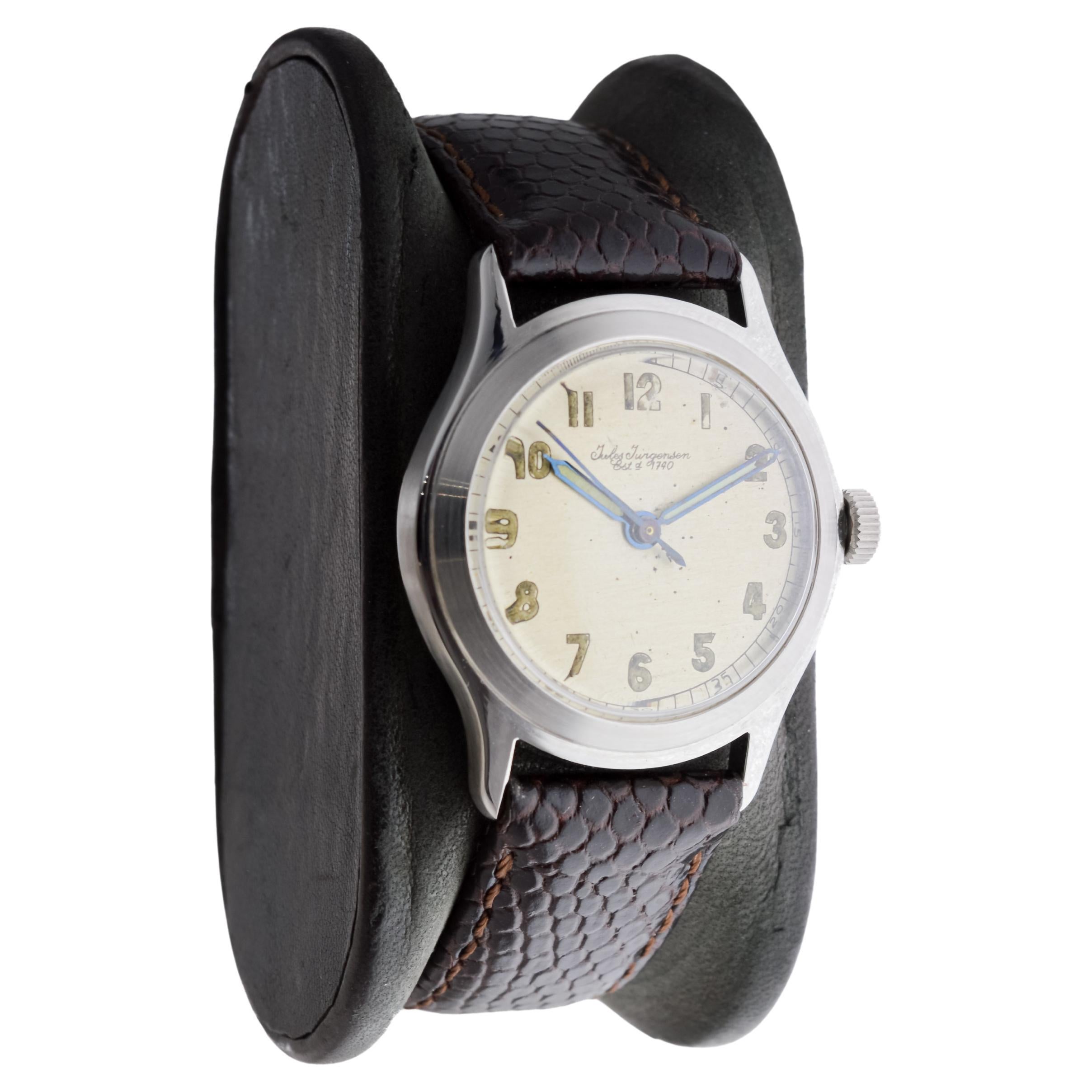 Jules Jergensen Steel Art Deco Round Watch with Original Dial circa 1940's In Excellent Condition For Sale In Long Beach, CA