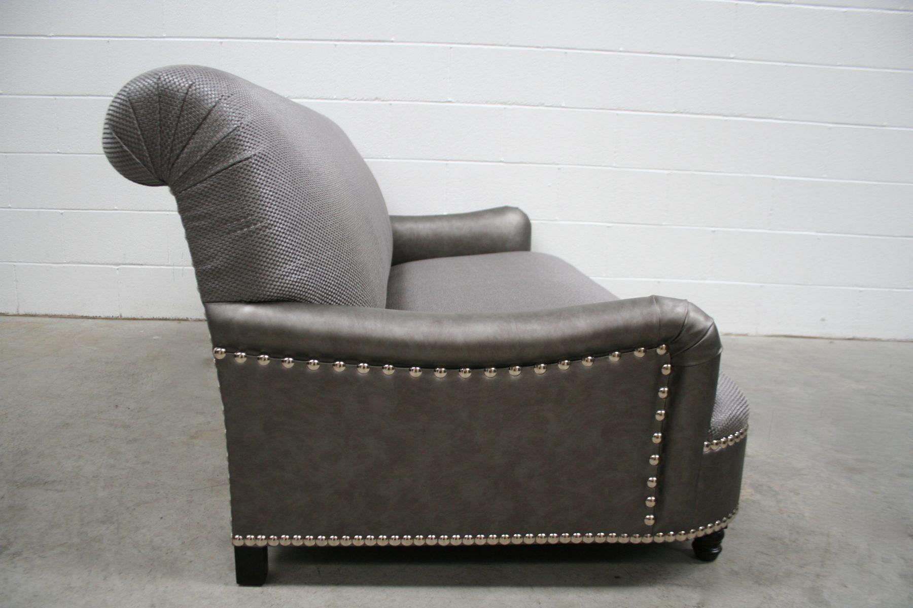 “Jules” Large 2.5-Seat Sofa in Metallic-Weave Romo “Zinc” Fabric In Good Condition For Sale In Barrowford, GB
