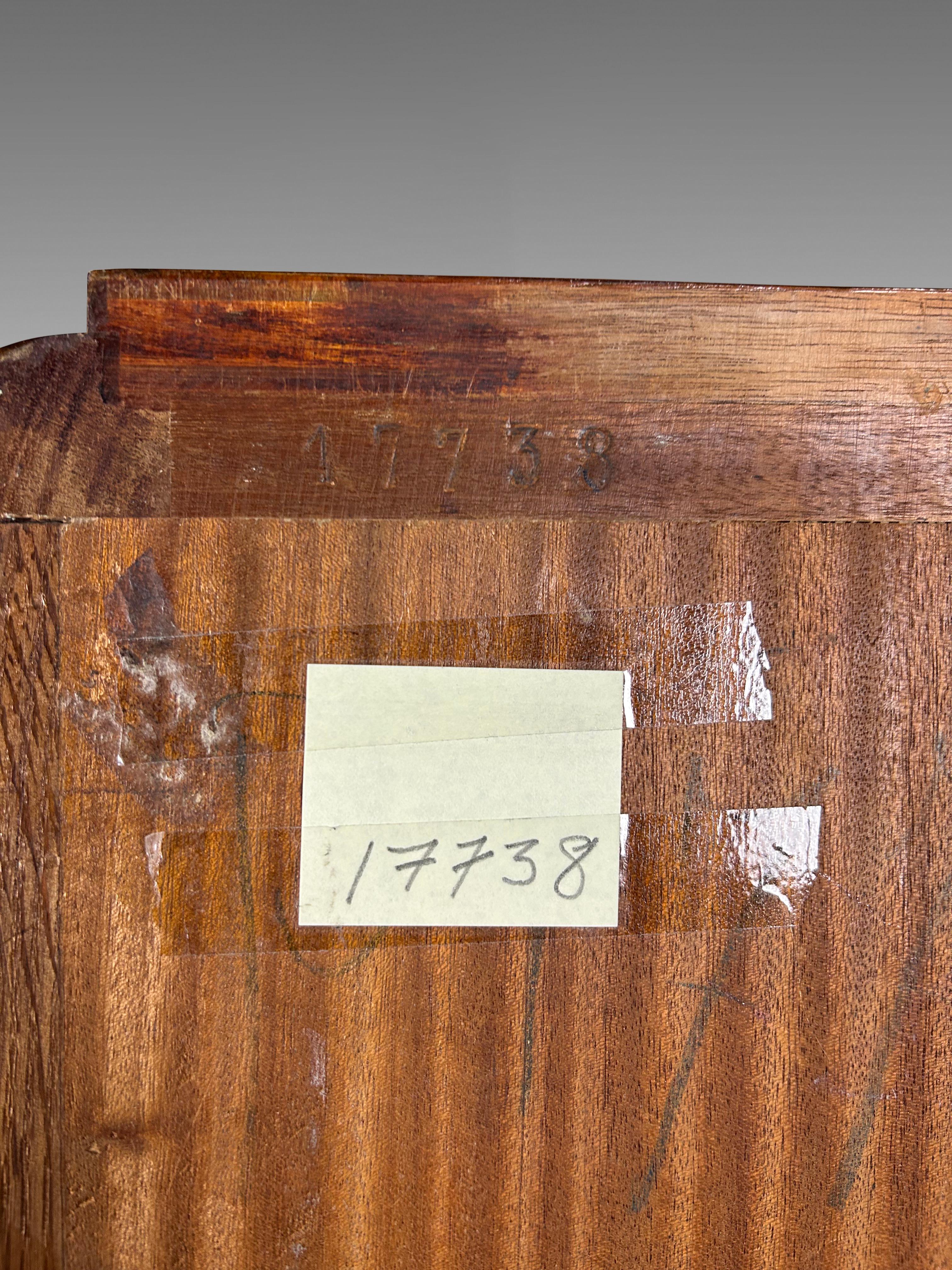 Jules Leleu Art Deco Cabinet with Floral Marquetry in Ebony and Mother of Pearl. For Sale 7