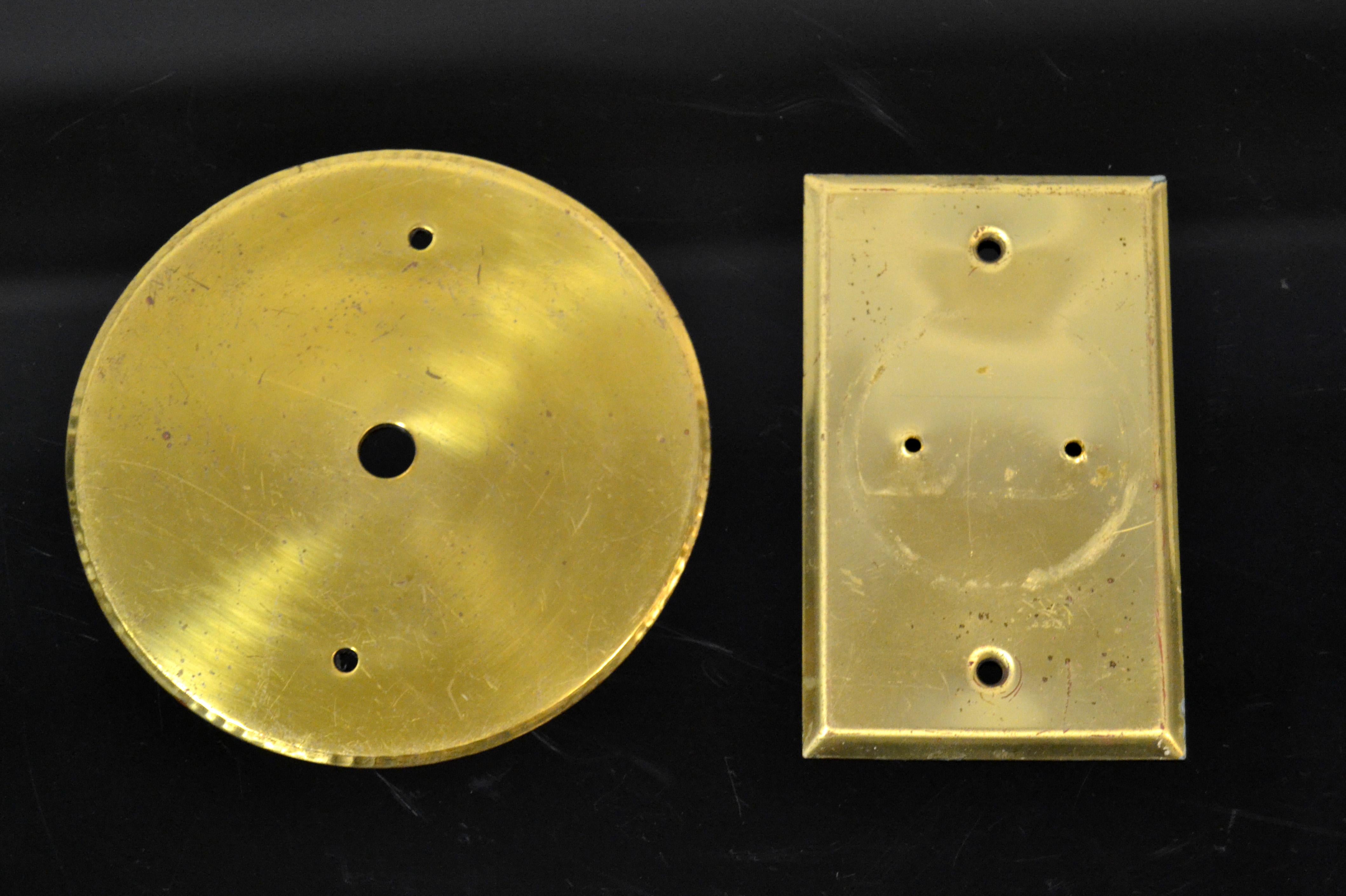 Jules Leleu Bronze-Wandleuchten, Schwarz-Gold-Schirmen, Mid-Century Modern im Angebot 5