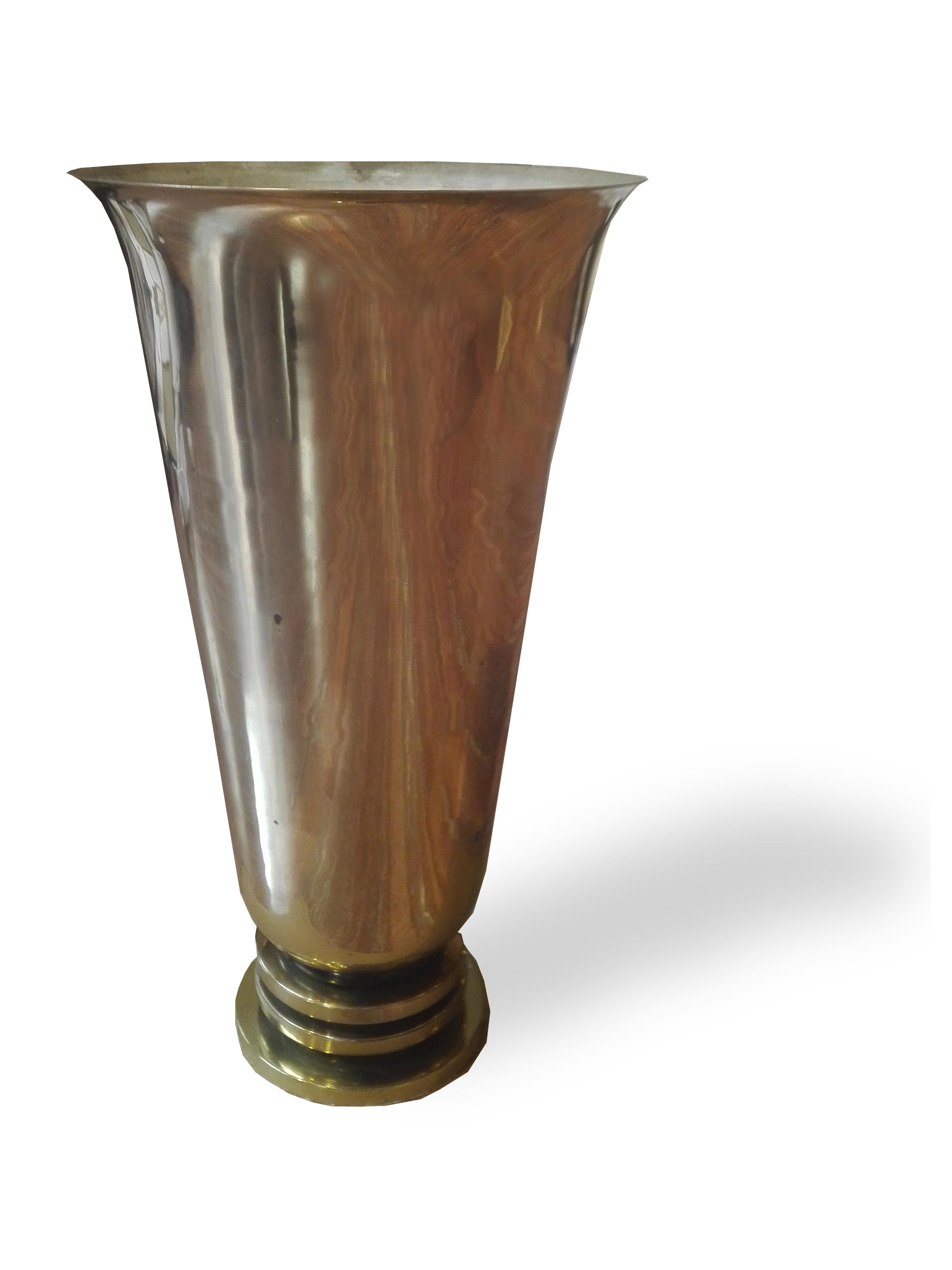 Jules Leleu, Golden Metal Art Deco French Vase, 1930 For Sale 2