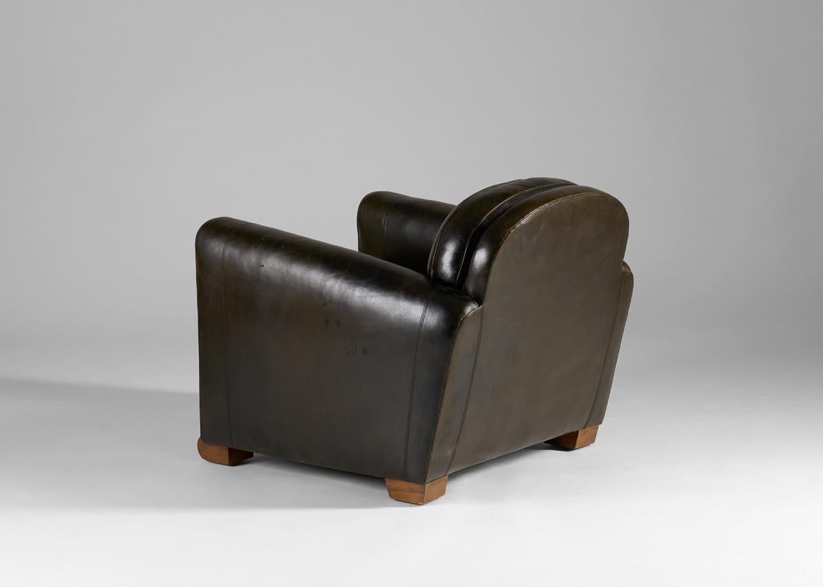 Pelle Jules Leleu, Coppia di poltrone in pelle Art Déco, Francia, 1930 circa in vendita