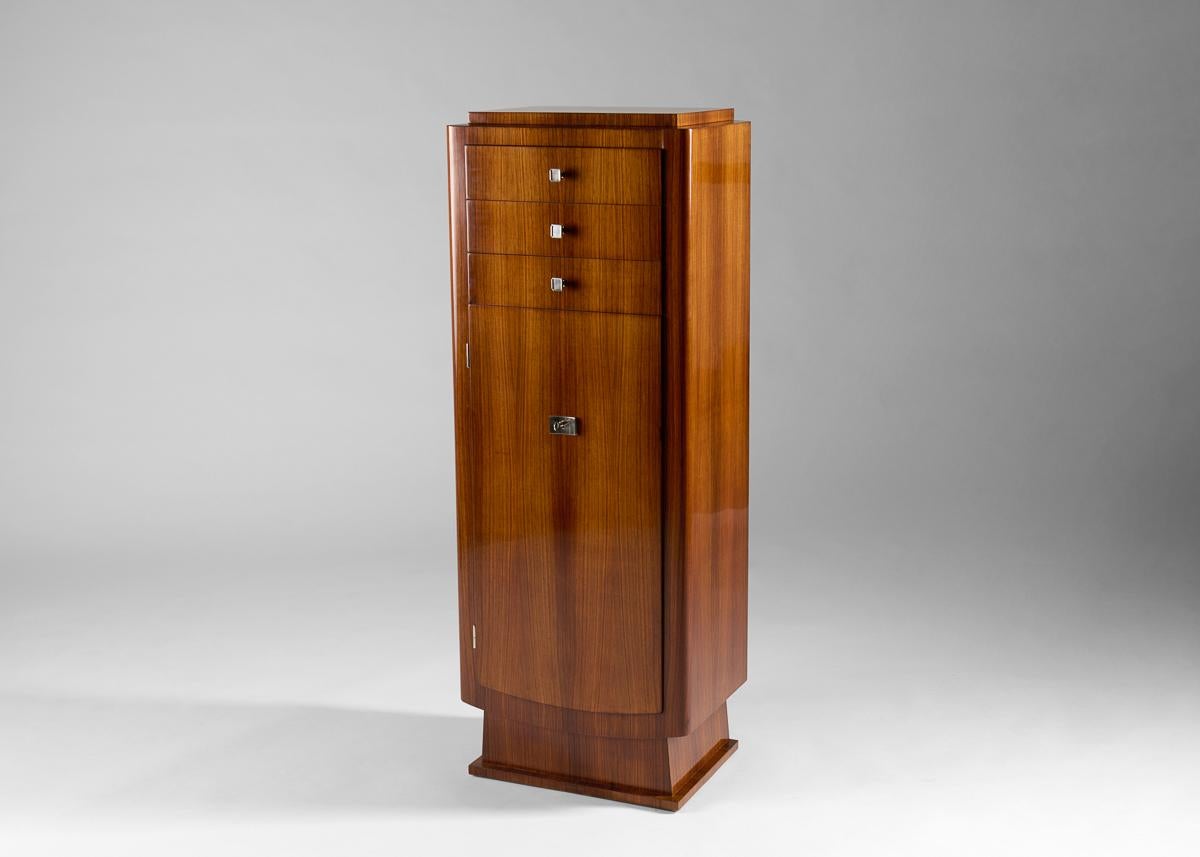 Francese Jules Leleu, Coppia di armadi alti in stile Art Déco, Francia, C.C. 1930 in vendita