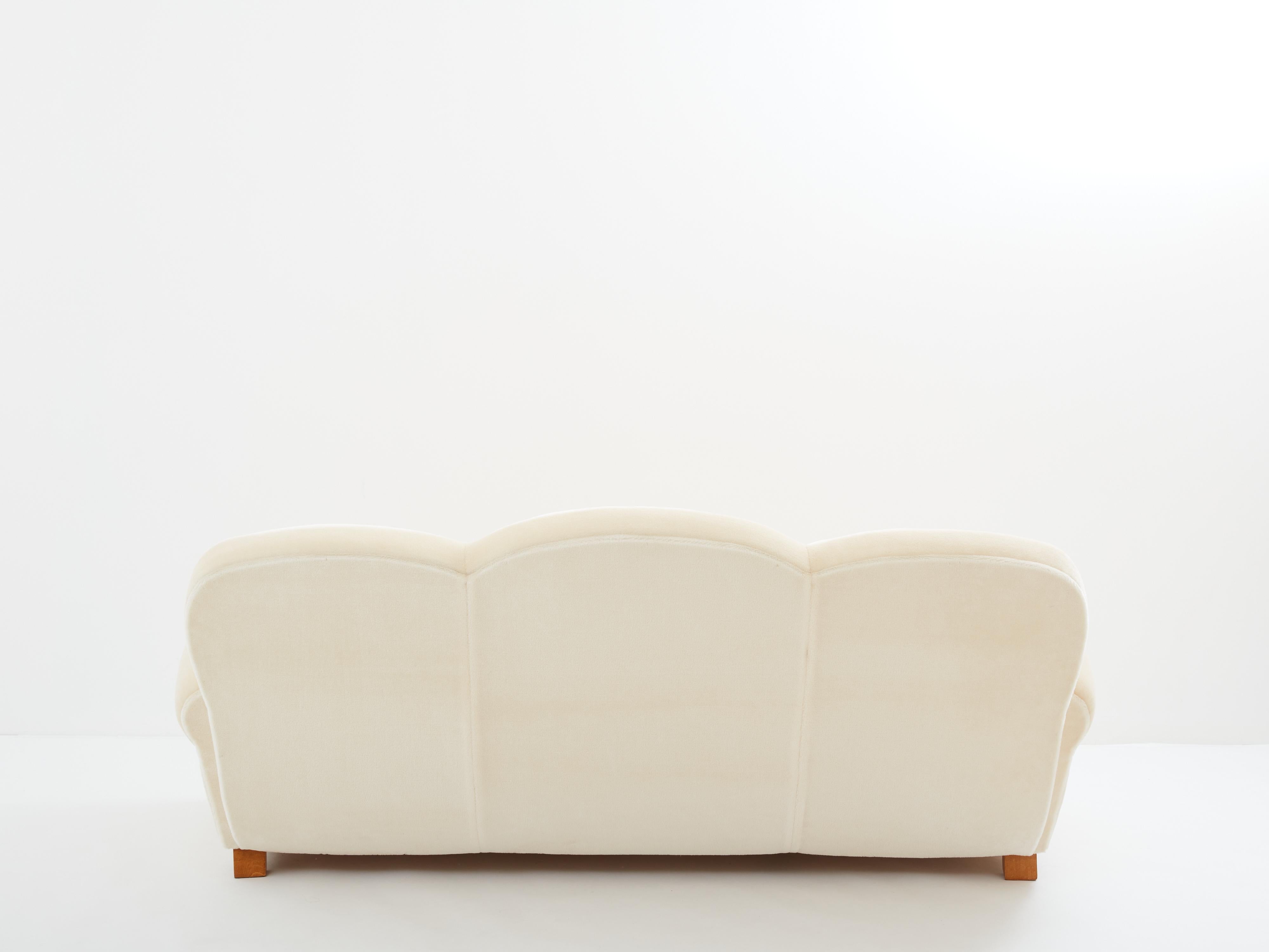 Jules Leleu three seater sofa mohair velvet 1940s In Good Condition For Sale In Paris, IDF