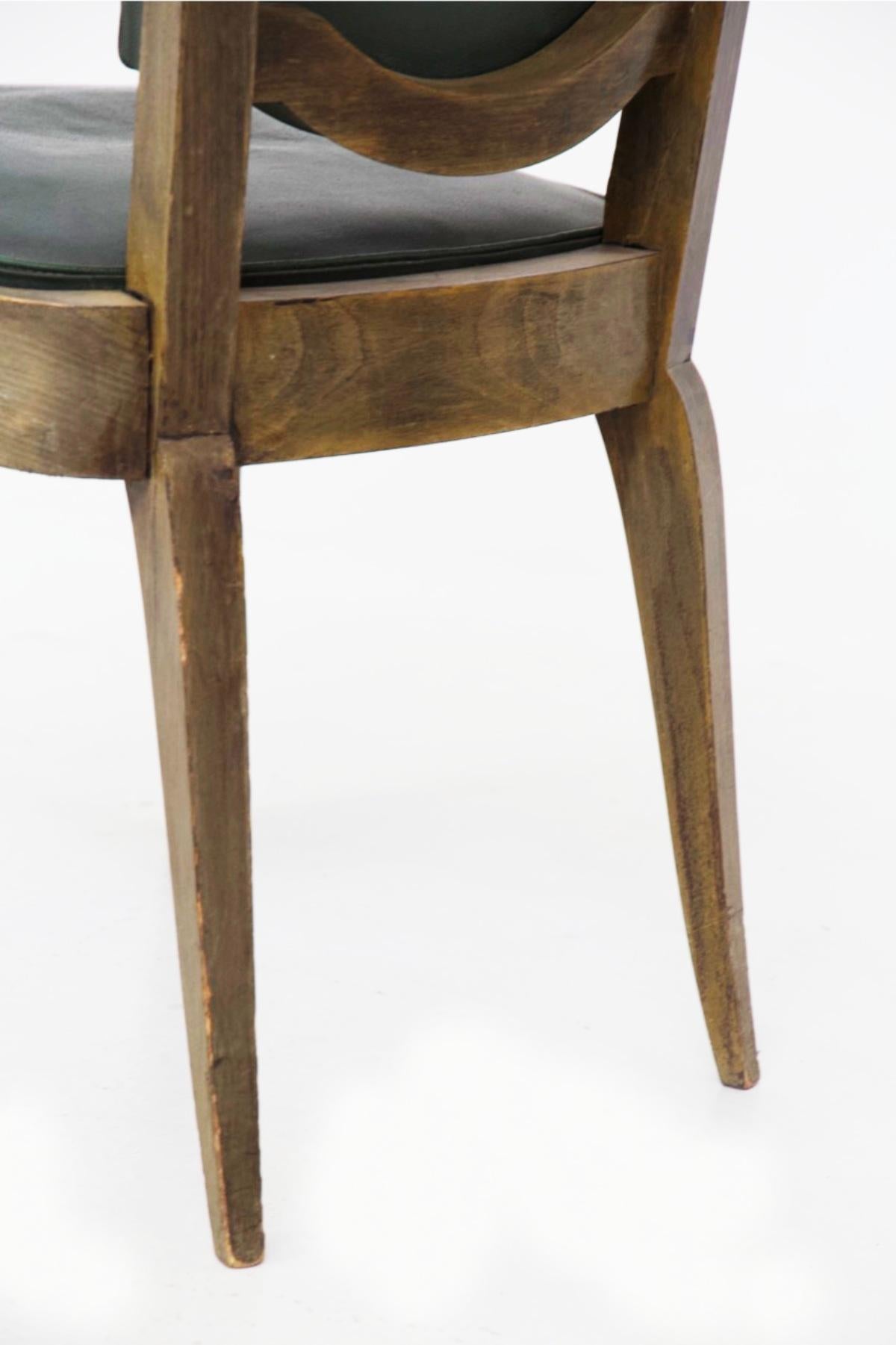 Jules Leleu Vintage-Stühle aus Holz und grünem Leder im Angebot 4