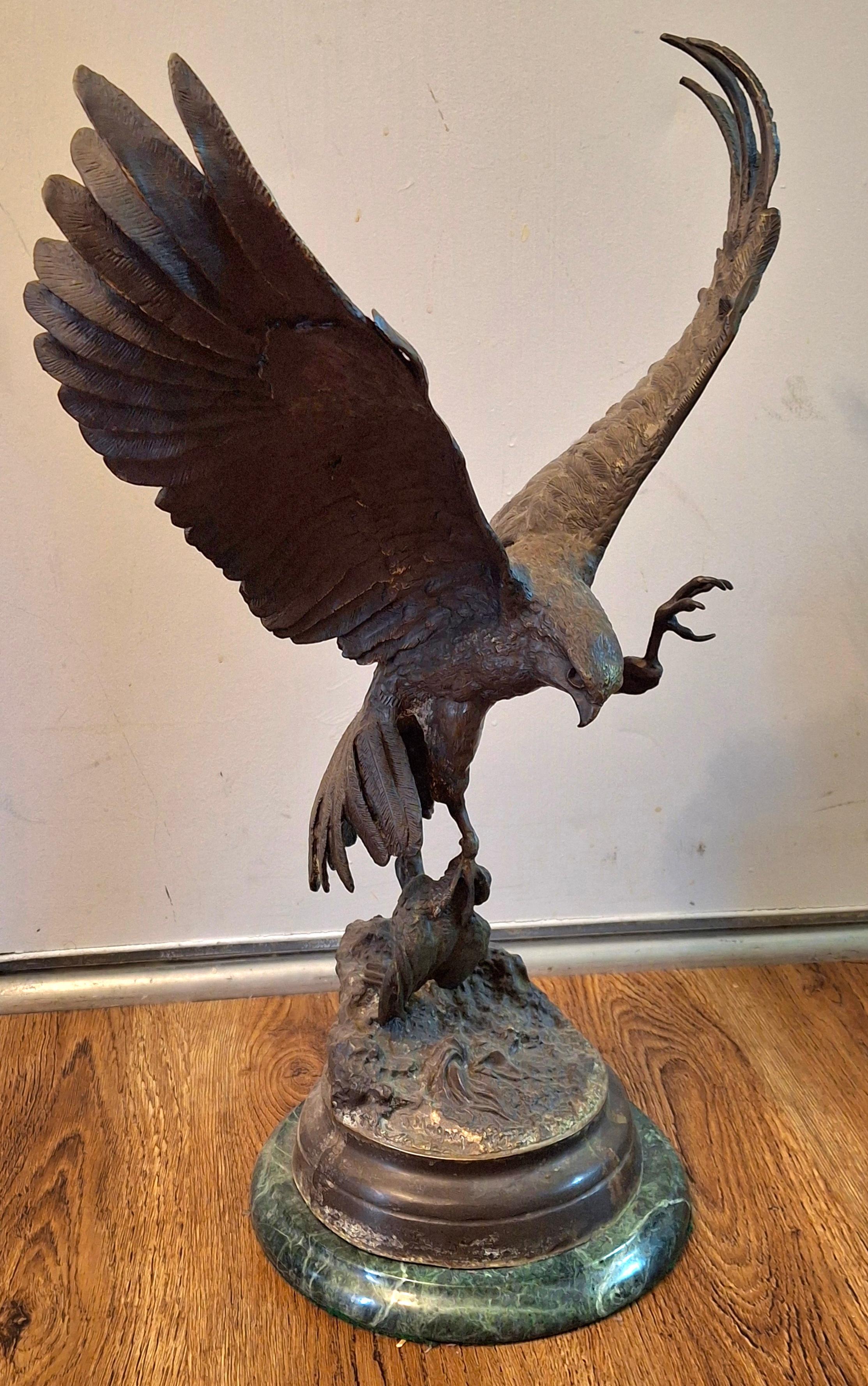 19th Century Jules Moigniez (French 1834 - ) Bronze Figure of Eagle on Marble Plinth, Signed For Sale