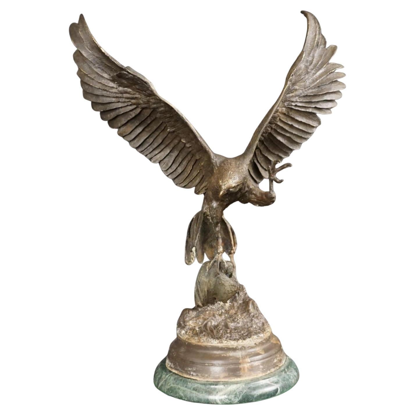 Jules Moigniez (French 1834 - ) Bronze Figure of Eagle on Marble Plinth, Signed For Sale