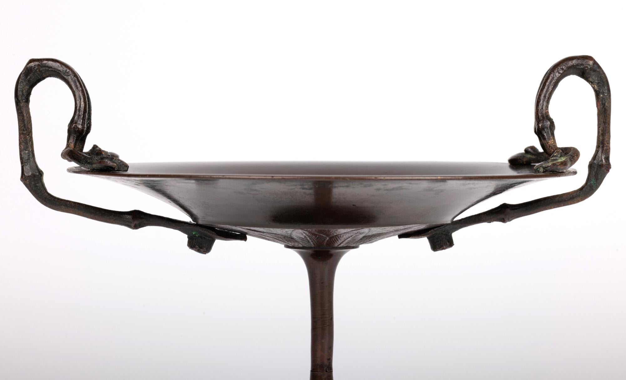 Tazza francese in bronzo con uccelli e insetti di Jules Moigniez in vendita 7