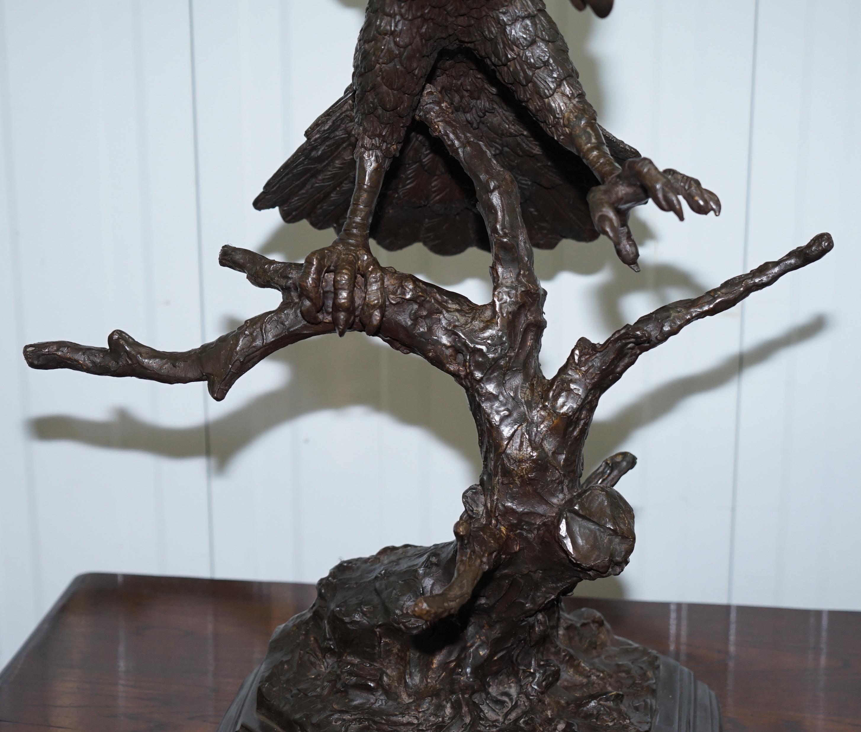 French Jules Moigniez Solid Bronze 1860s Statue of Eagle France Made