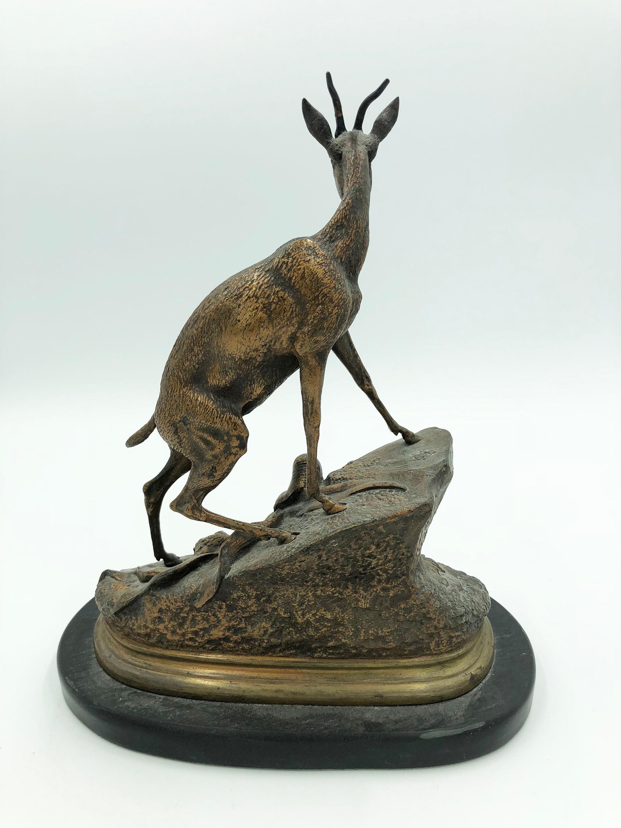 Chamois (Fawn) - Sculpture by Jules Moigniez