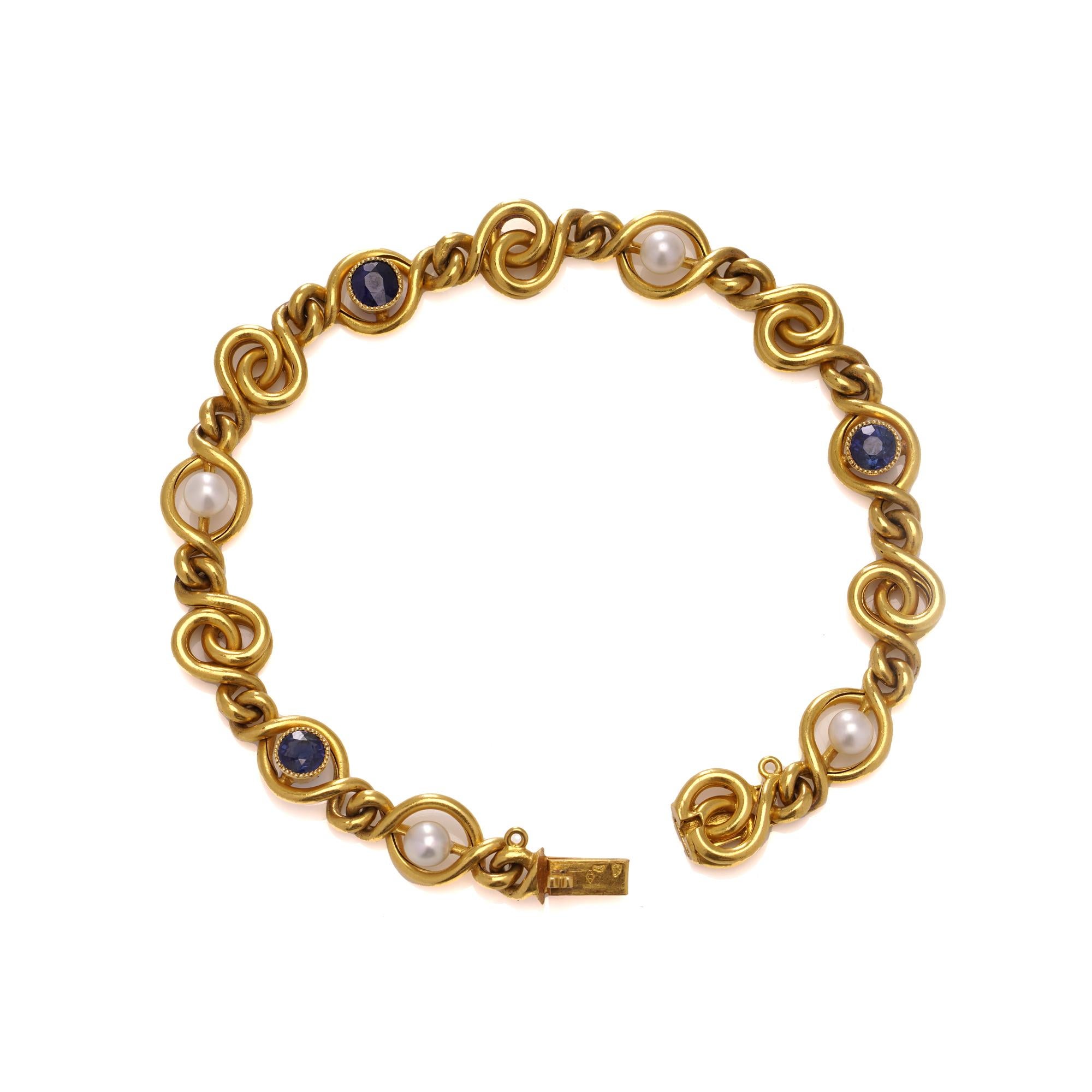 Taille ronde Jules Rousseau, bracelet en or 24 carats, saphirs et perles en vente