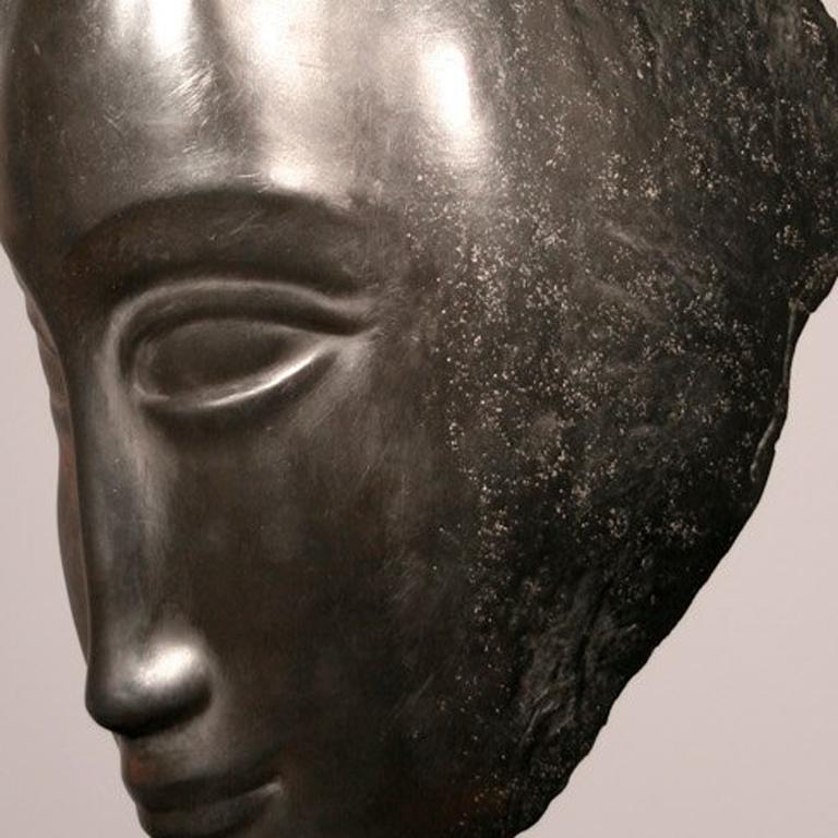 Visage - Expressionist Sculpture by Jules Vermeire
